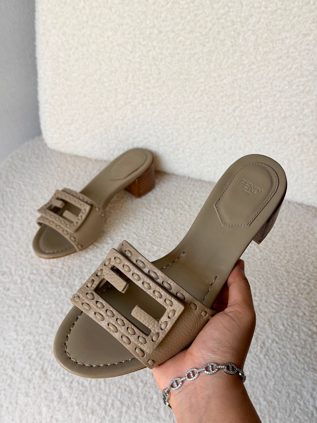 FENDI Baguette sandals - 6