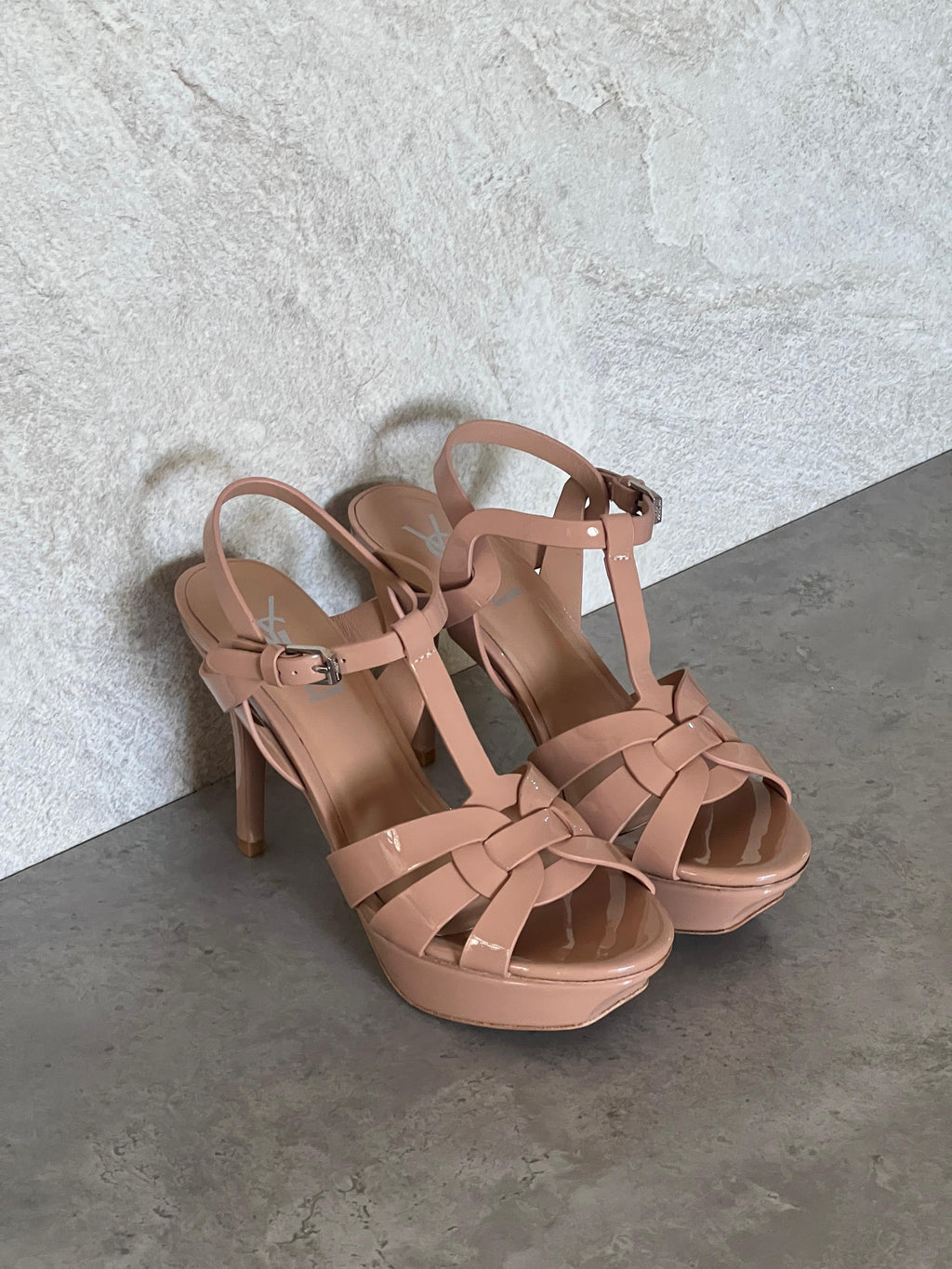 SAINT LAURENT Neutral Tribute 135 Platform Sandals - 5