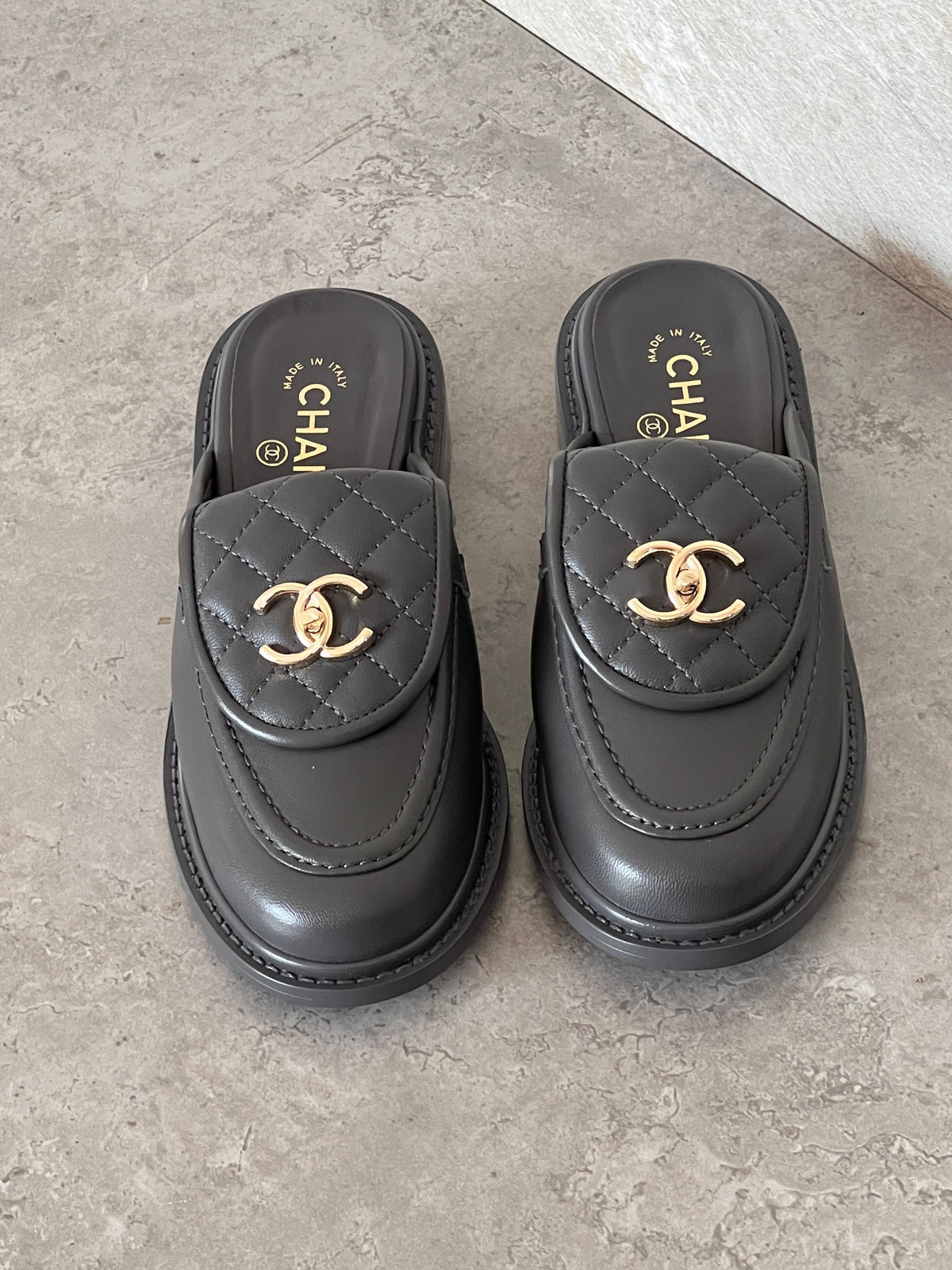 Chanel Loafers in Black Calfskin - 7