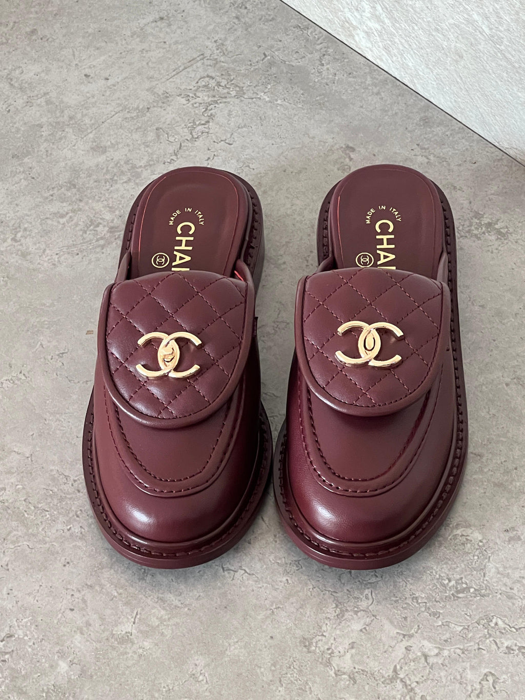 Chanel Loafers in Black Calfskin - 5