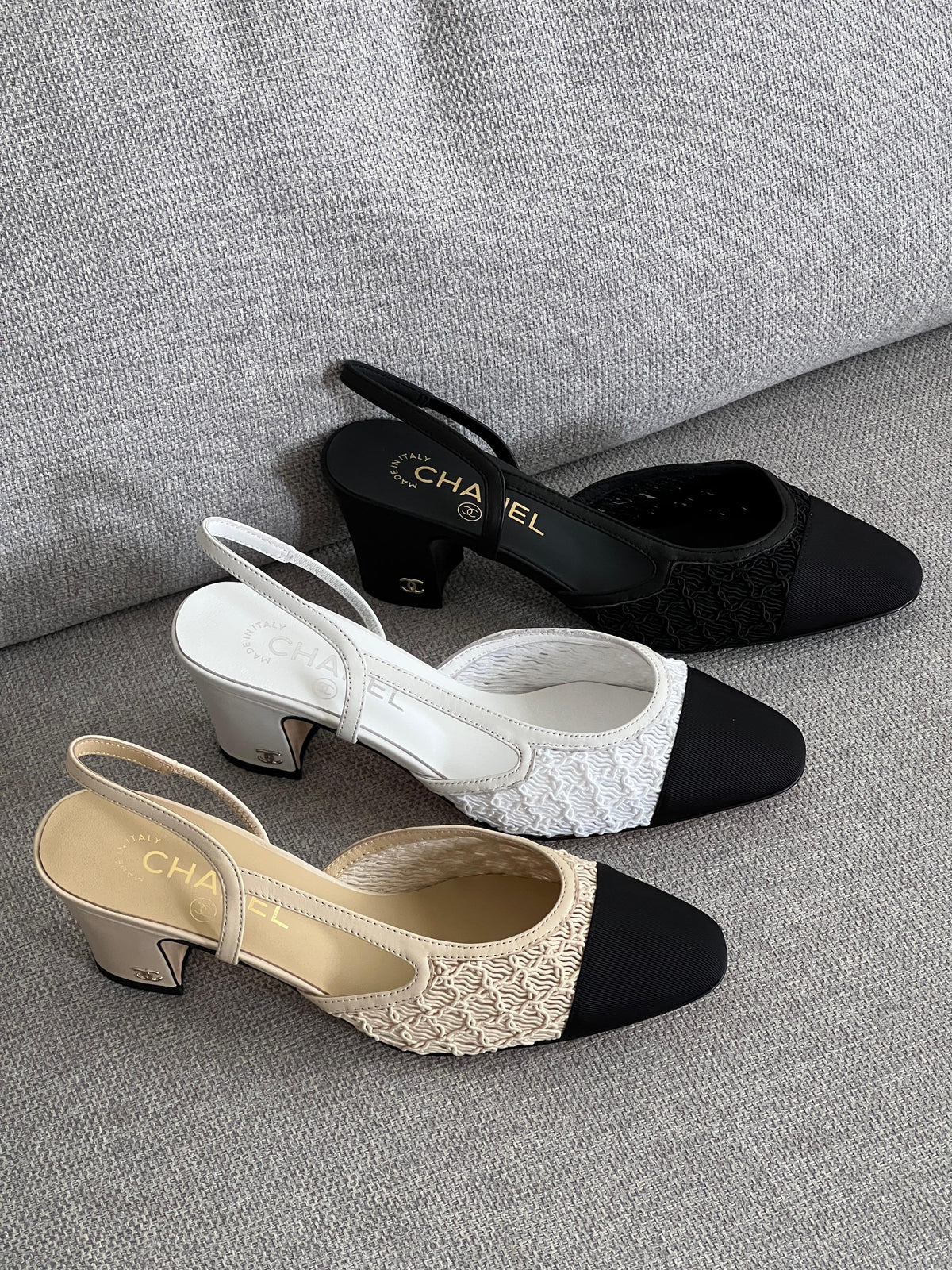 Chanel Interlocking CC Logo Lace Slingback Pumps - 2