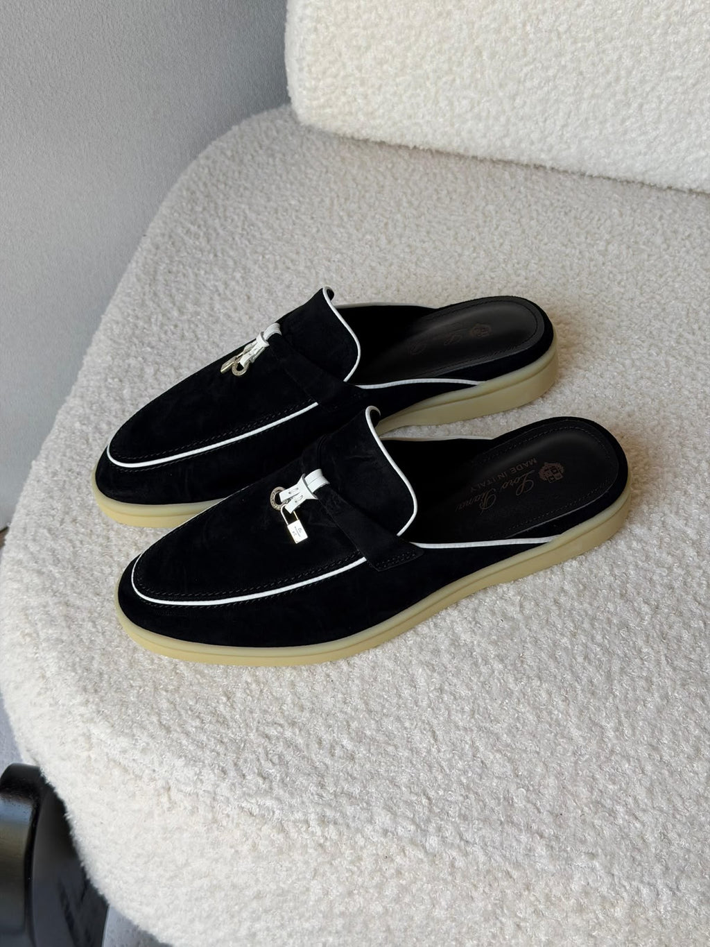 Loro Piana Babouche Charms Flat. - 3