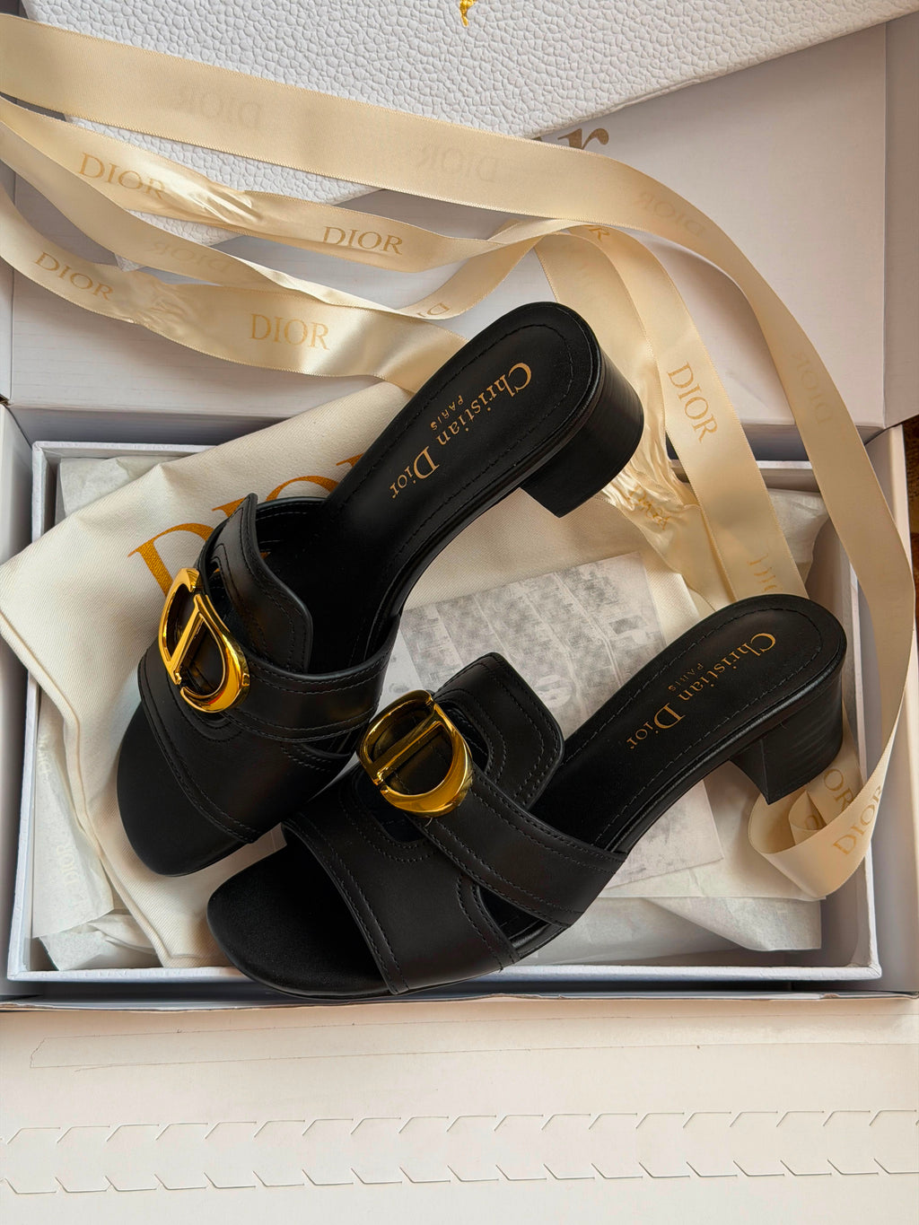 Dior 30 Montaigne Heeled Slide