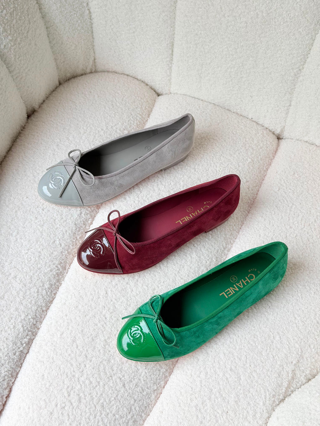 Chanel Burgundy Velvet and Leather CC Ballet Flats - 2