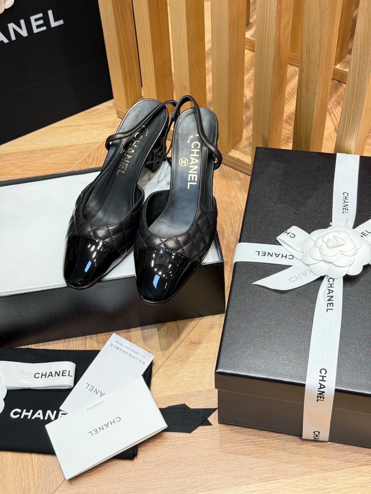 Chanel Slingbacks Lamb & Varnished Calf Black