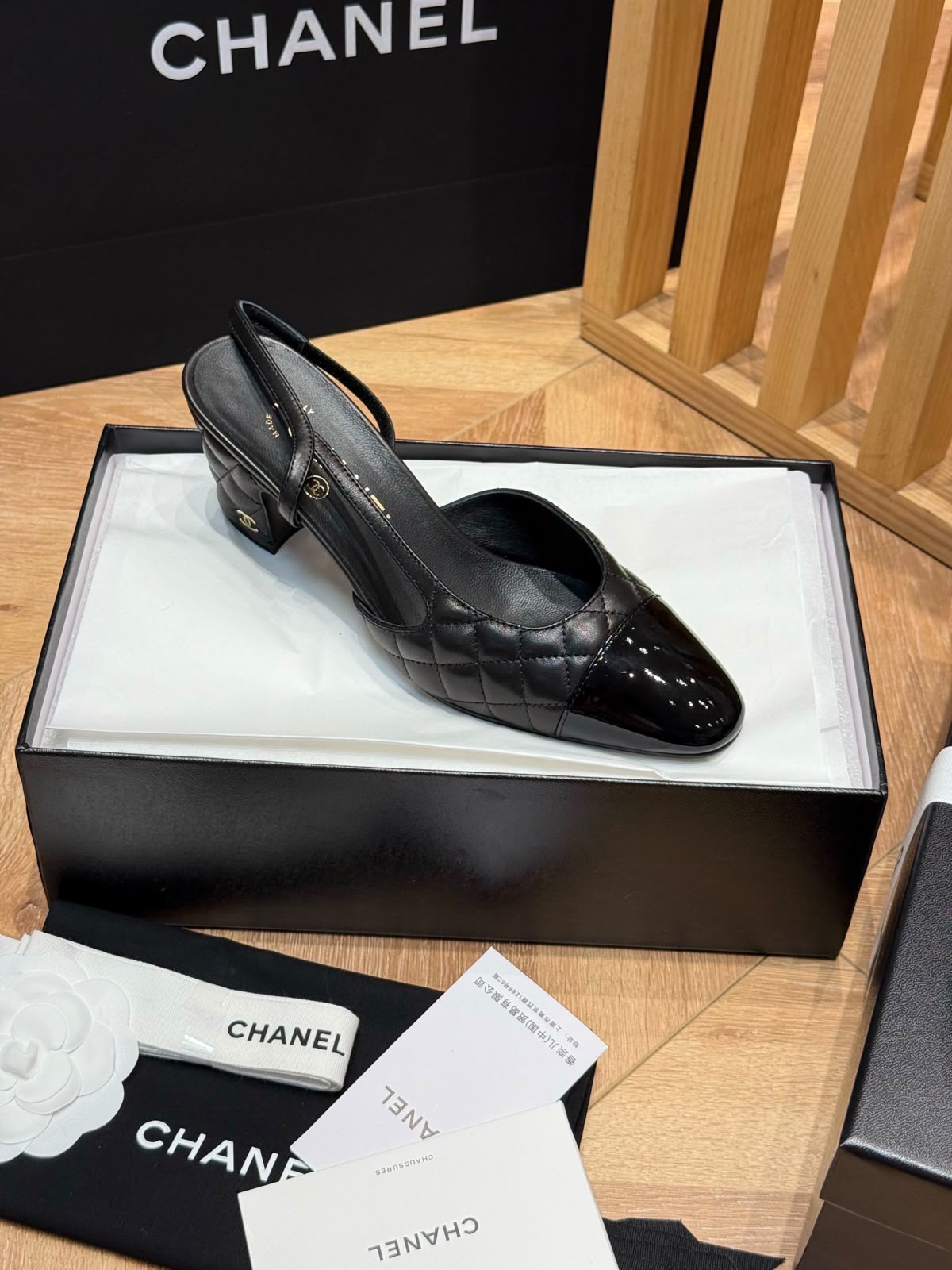 Chanel Slingbacks Lamb & Varnished Calf Black - 3