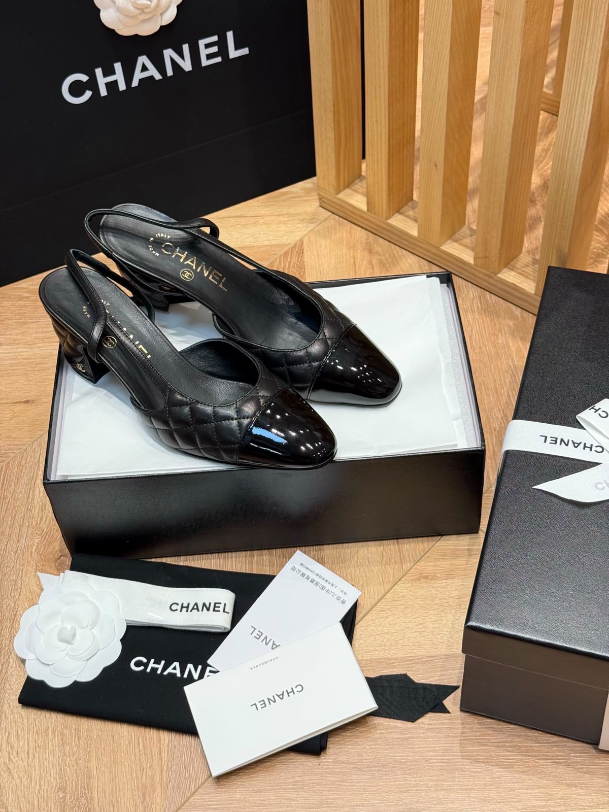 Chanel Slingbacks Lamb & Varnished Calf Black - 4