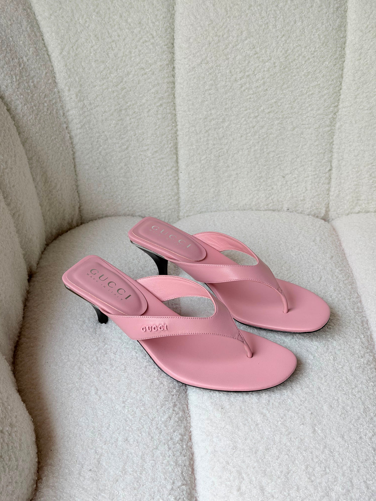 Gucci Vittoria Thong Sandals - 6
