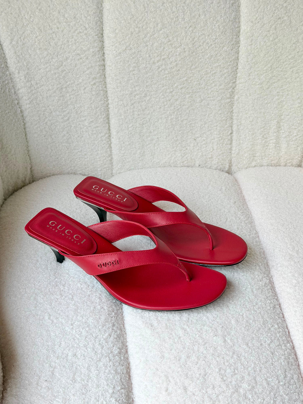 Gucci Vittoria Thong Sandals - 8