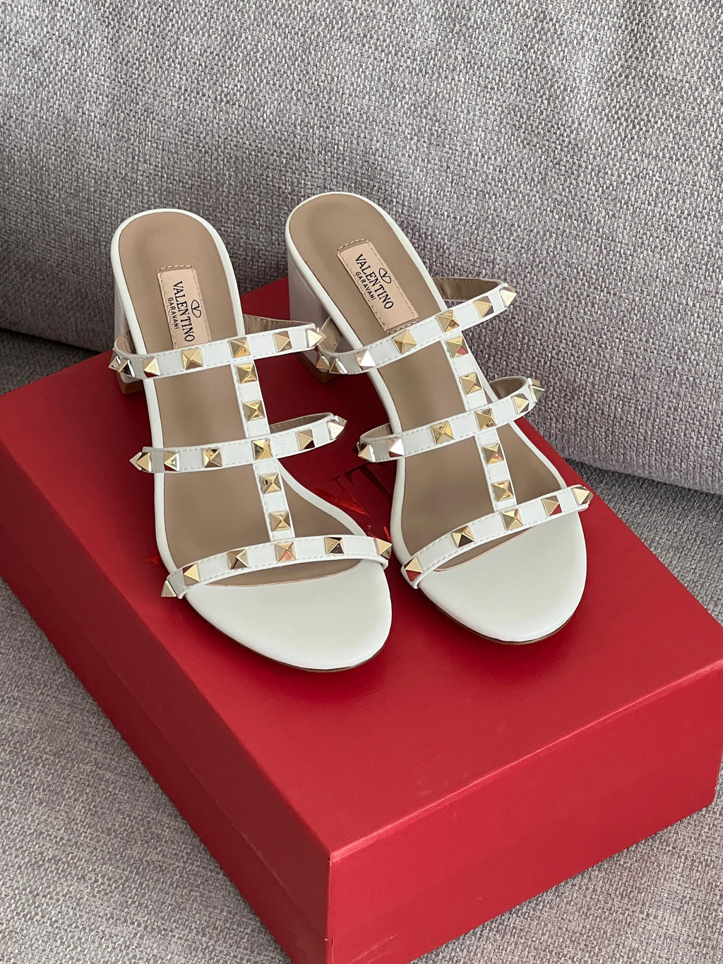 Valentino Garavani Rockstud Sandals - 10