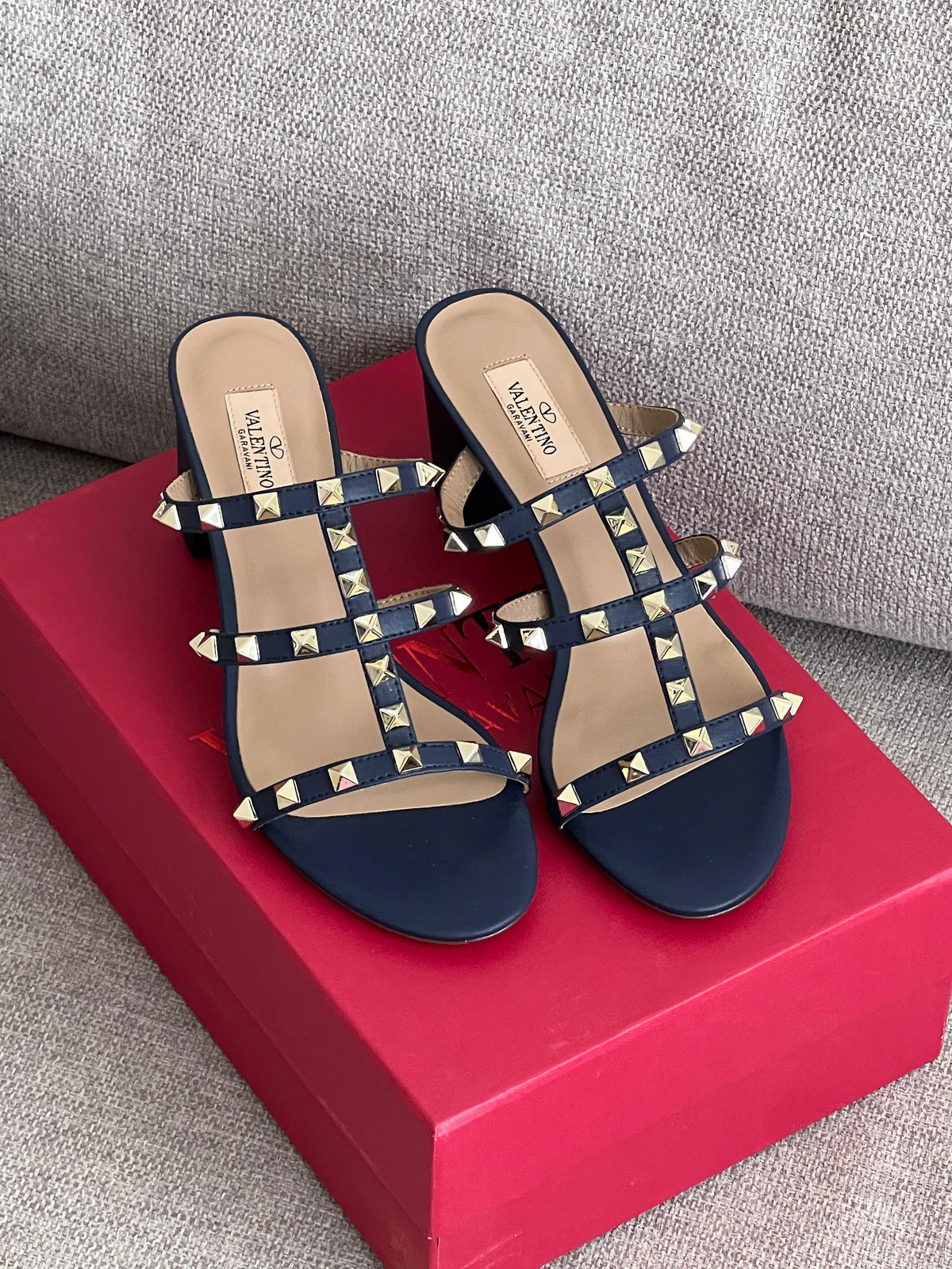 Valentino Garavani Rockstud Sandals - 8