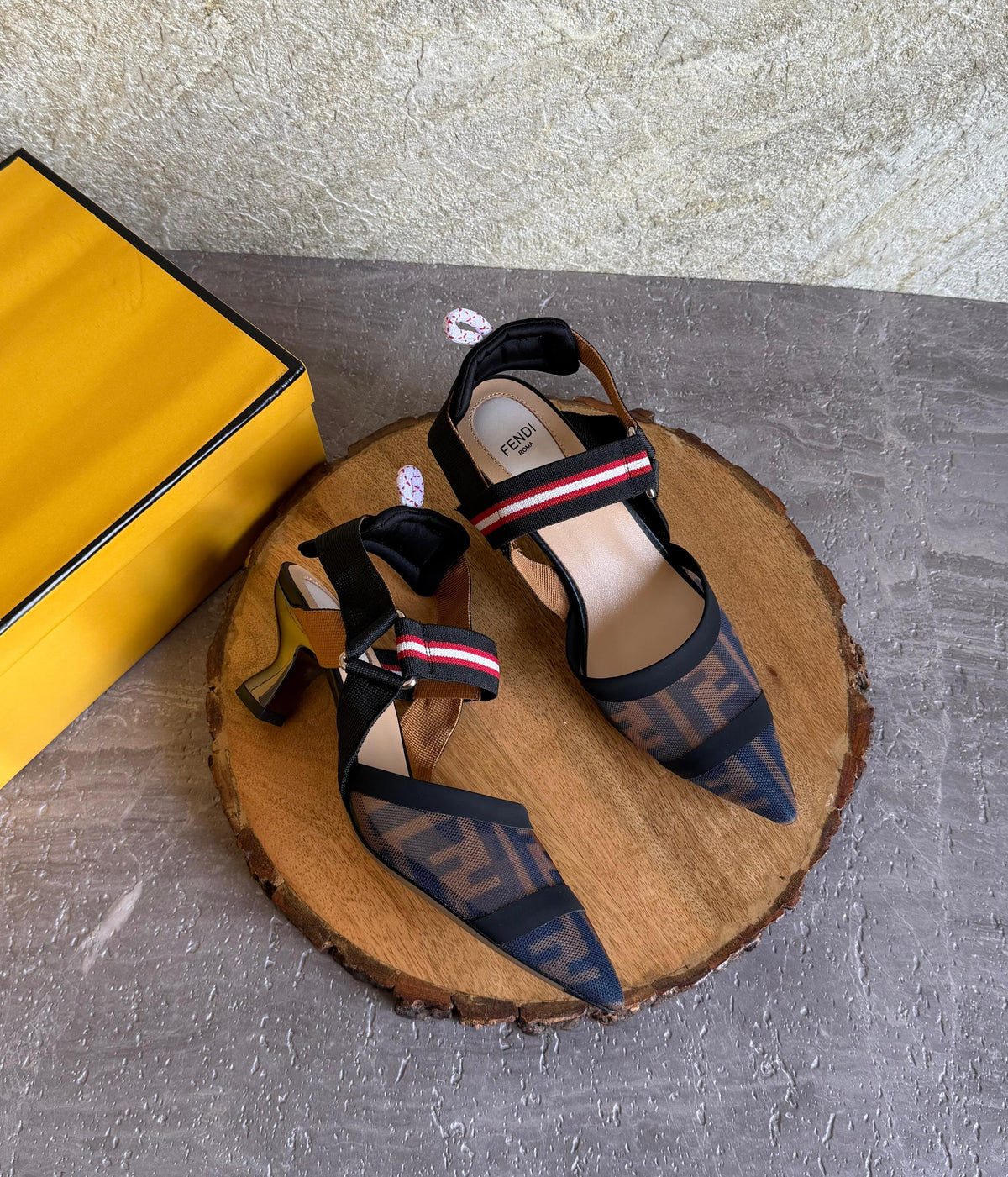 Fendi Colibrì Slingback Pumps - 2