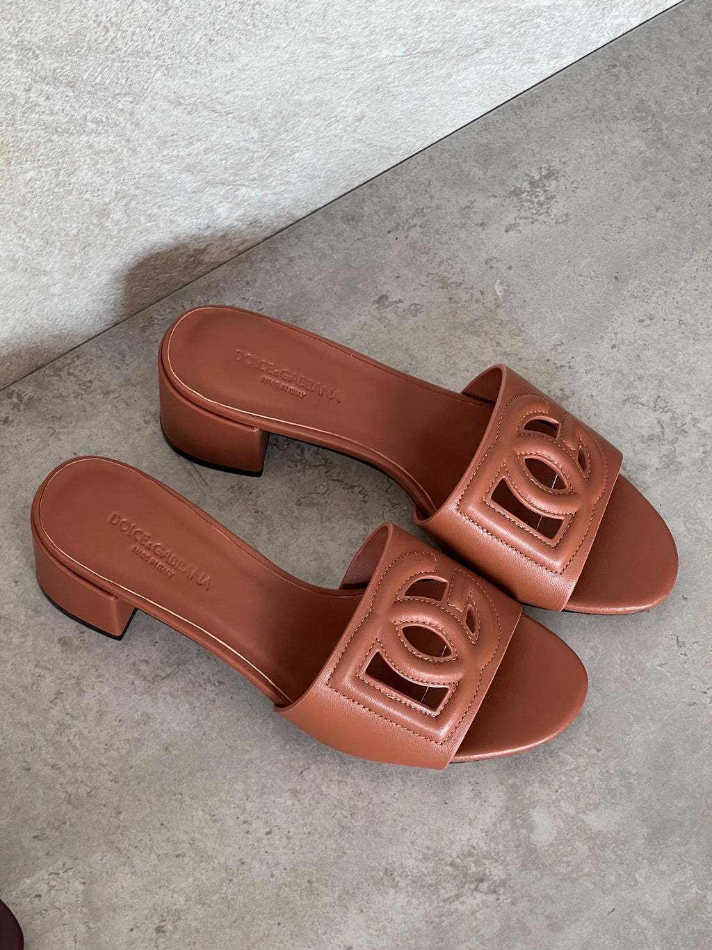 Dolce & Gabbana DG Millenials Leather Mules - 10