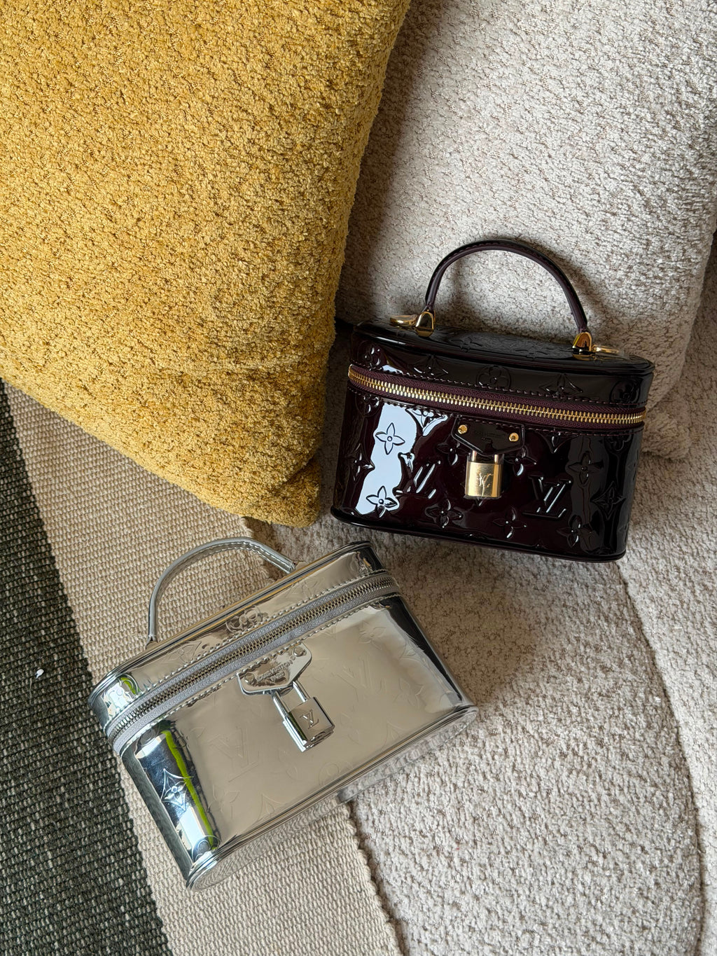 Louis Vuitton Vanity Chain Pouch Bag - 3