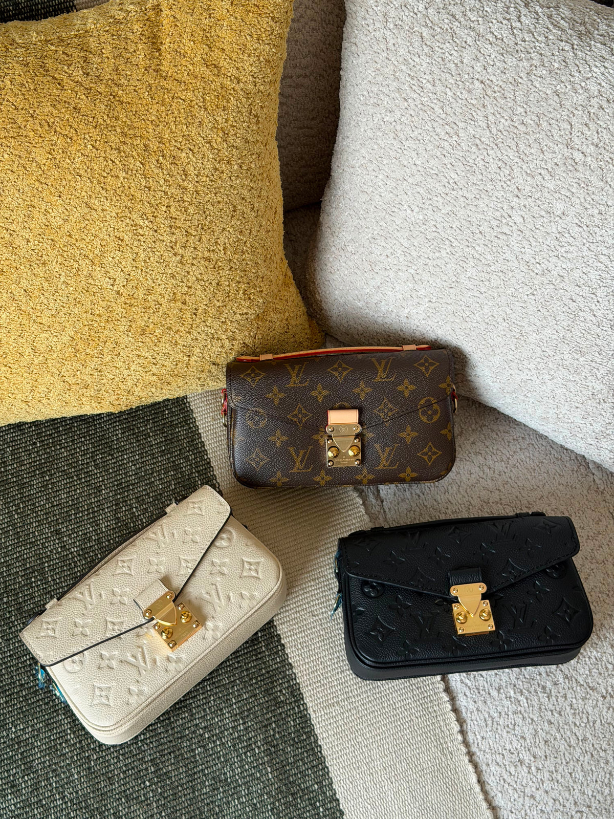 Louis Vuitton Pochette Métis East West Bag - 4