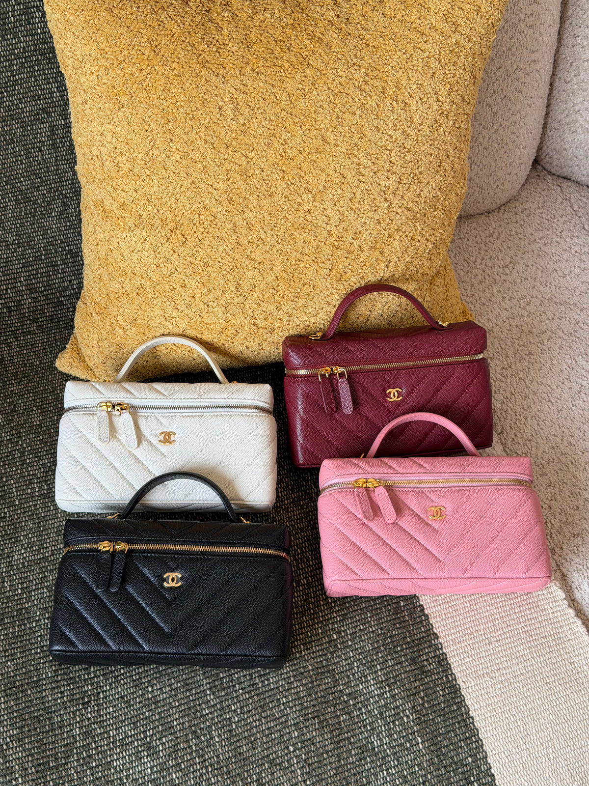 Chanel Shiny Caviar Quilted Sleek Chevron Vanity - 5