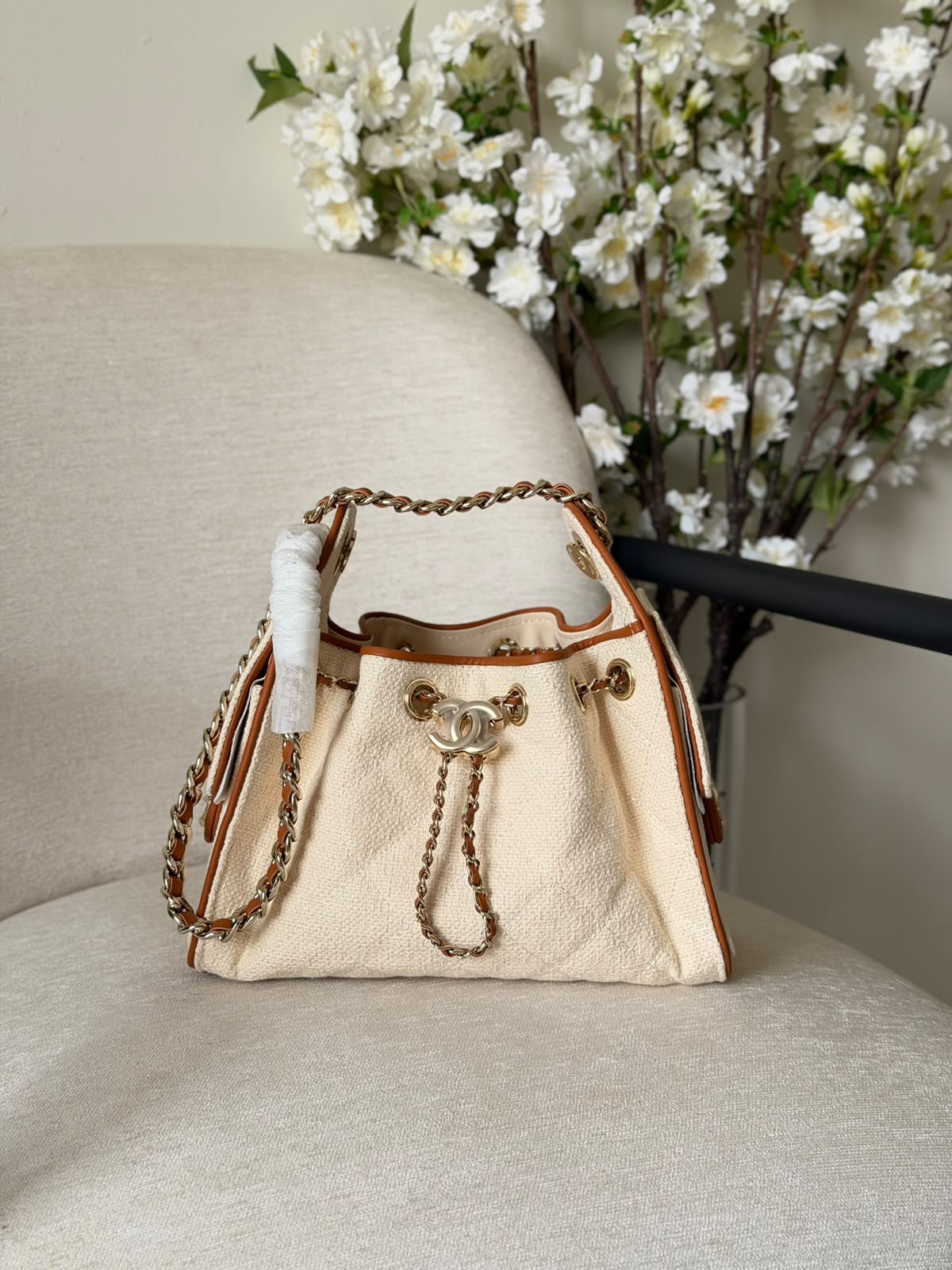 Chanel 25 Handbag - 18
