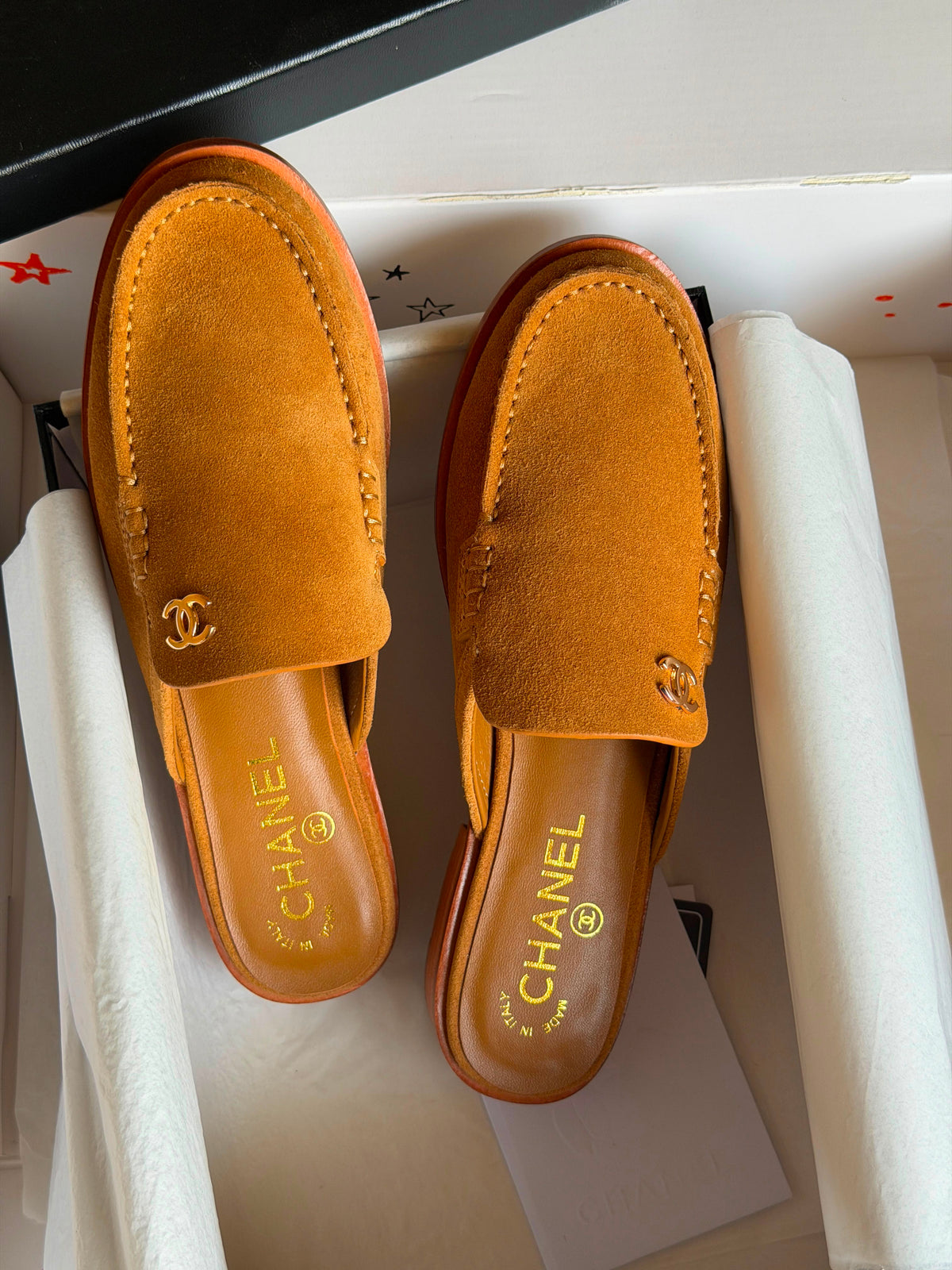Chanel Mules in Suede Calfskin - 5