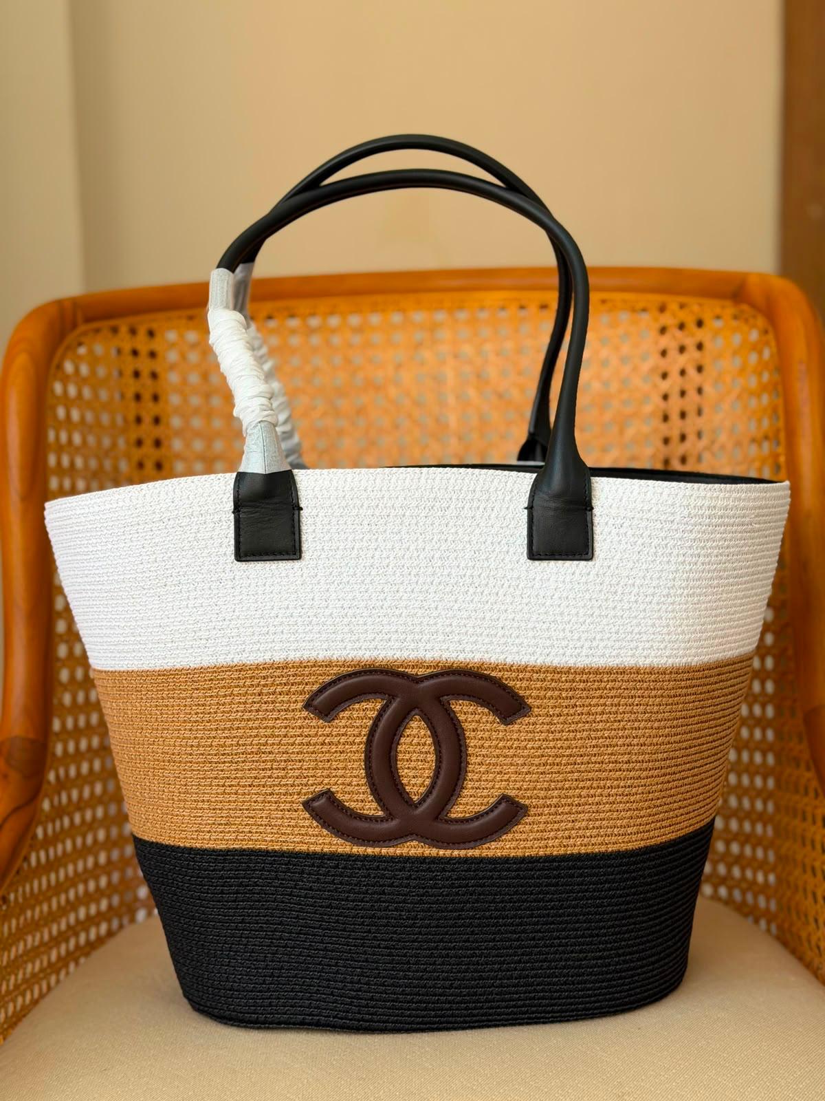 Chanel Coco Beach 2026 Maxi Shopping Bag - 3
