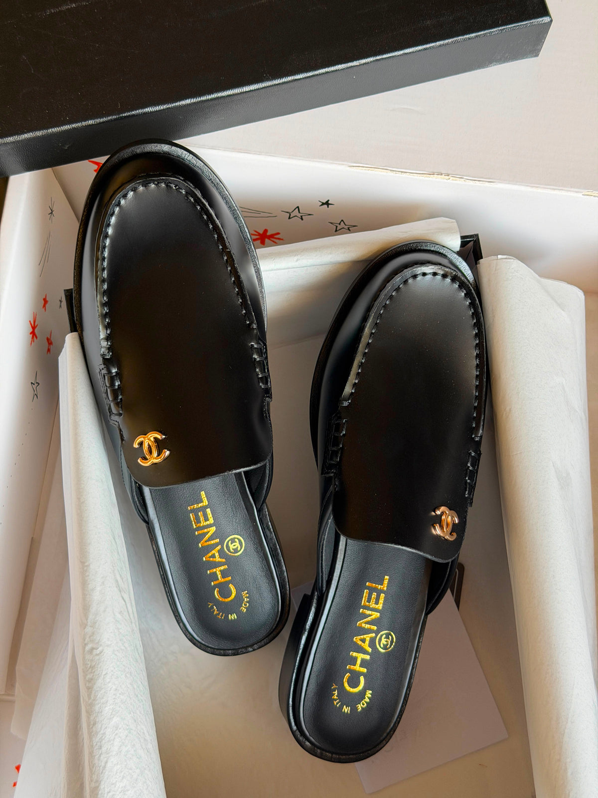Chanel Mules in Suede Calfskin - 3