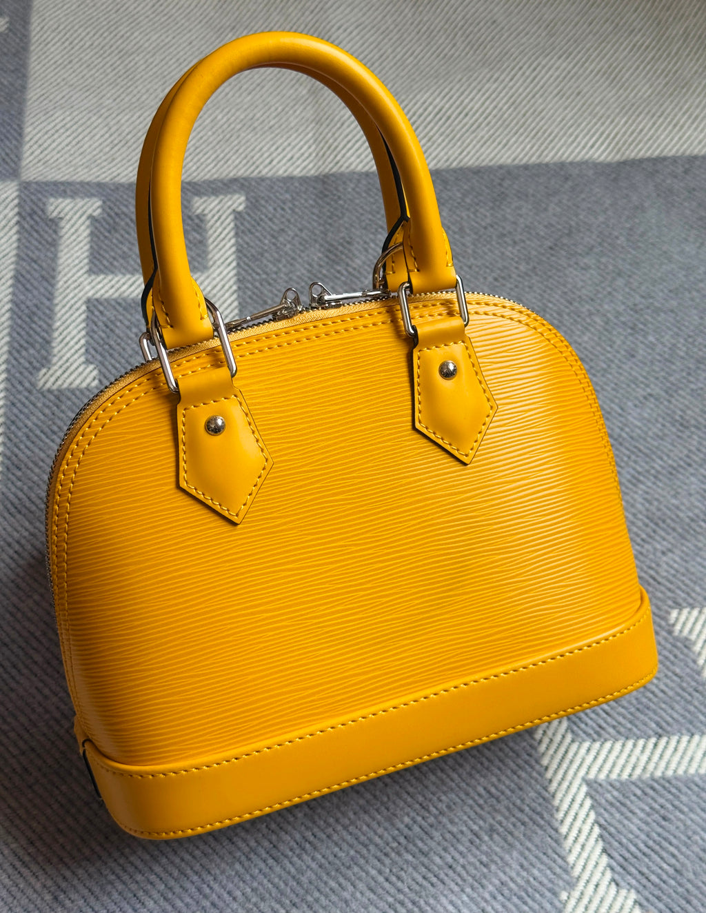 Louis Vuitton Alma BB Bag - 12