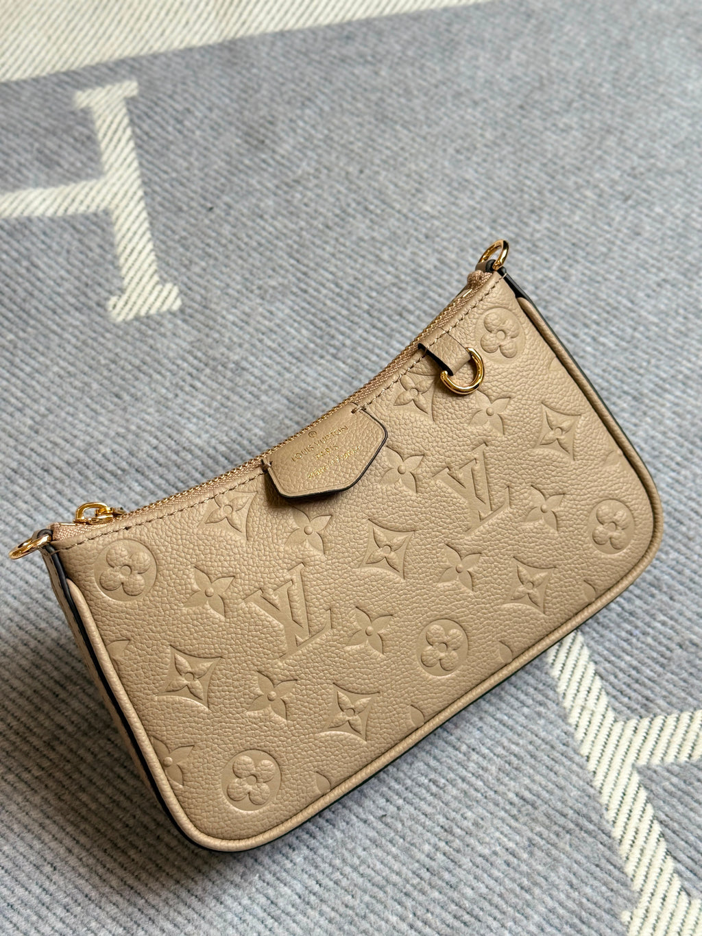 Louis Vuitton Easy Pouch On Strap Bag - 8