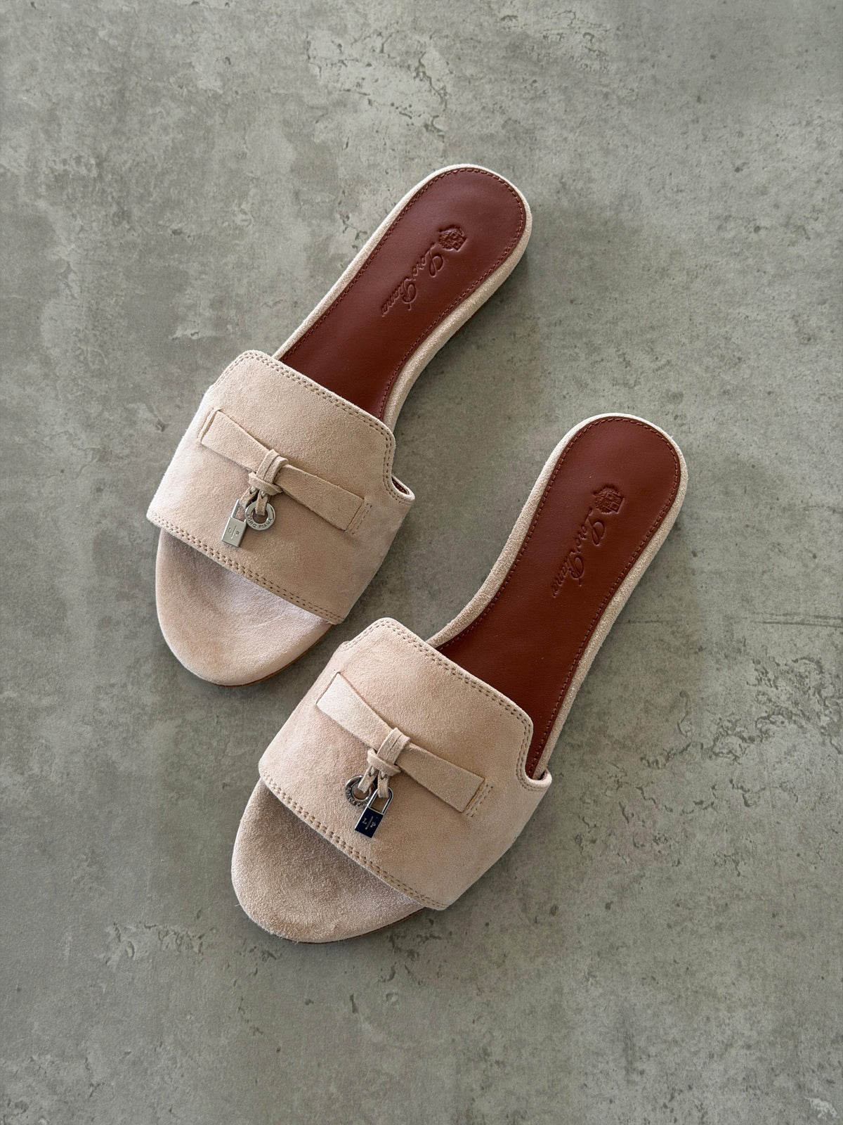 Loro Piana Summer Charms Flat
