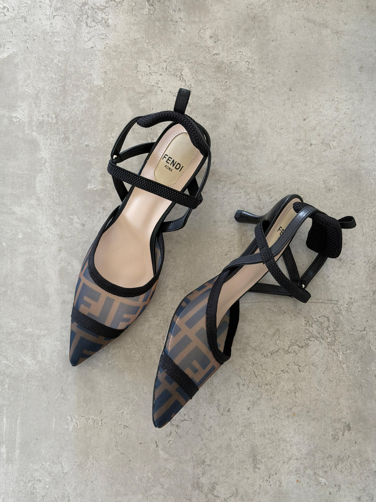 Fendi Colibrì Slingback Pumps - 3