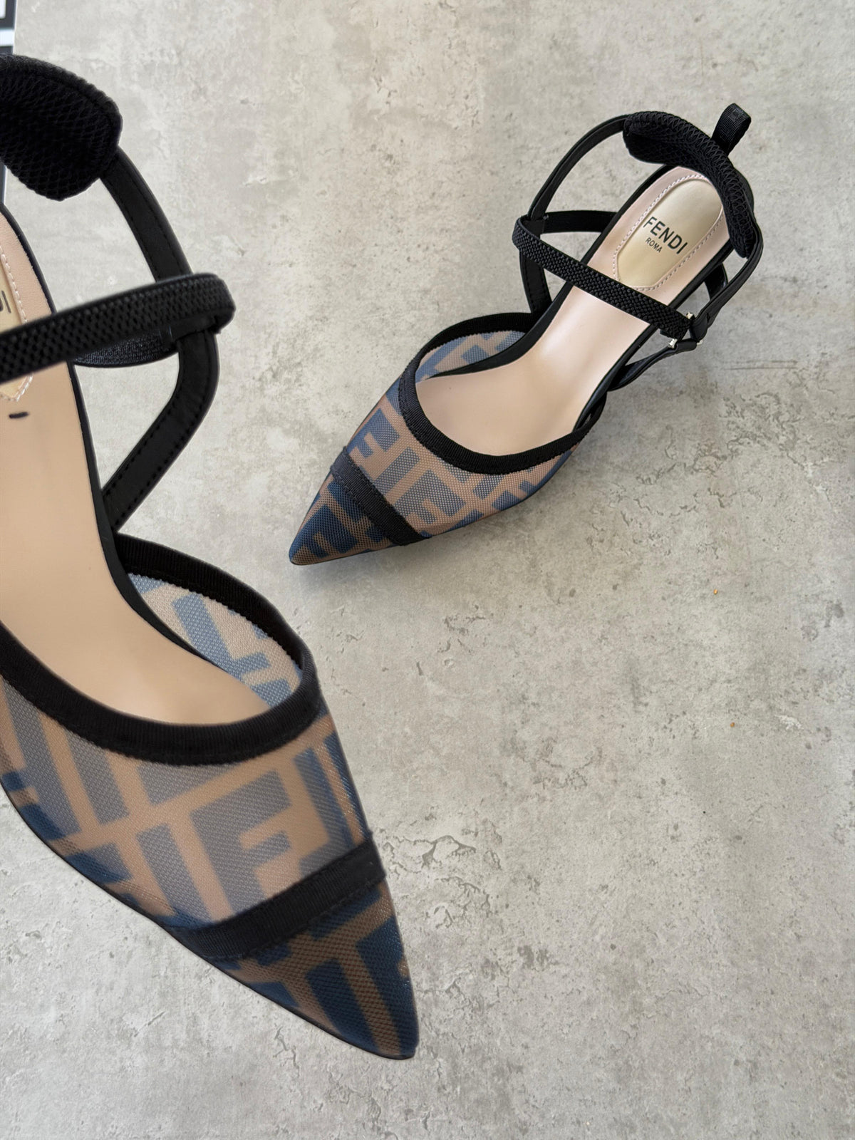 Fendi Colibrì Slingback Pumps - 5