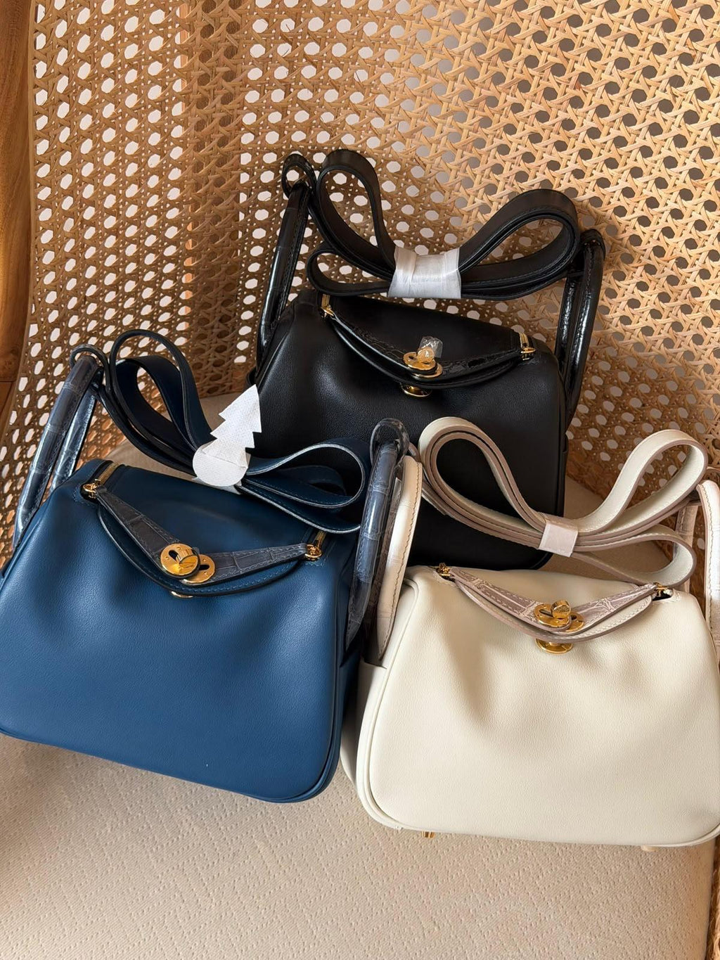 Hermes Mini Lindy 20 Bag - 6