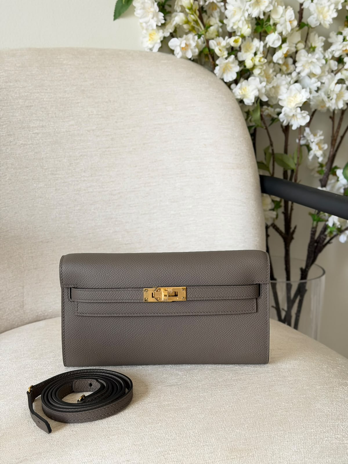 Hermes Kelly To Go Wallet Bag (Golden Hardware) - 17