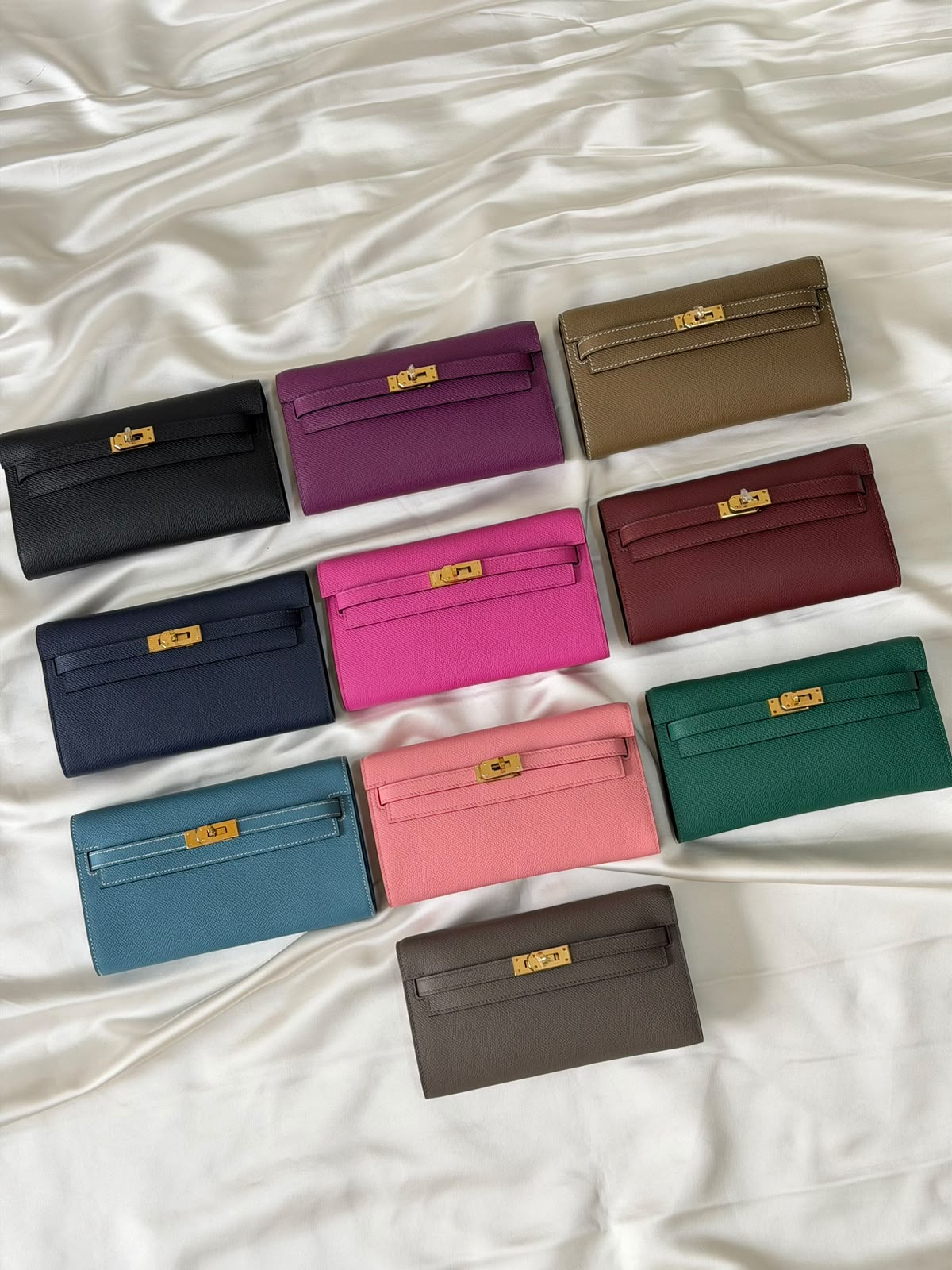 Hermes Kelly To Go Wallet Bag (Golden Hardware) - 10