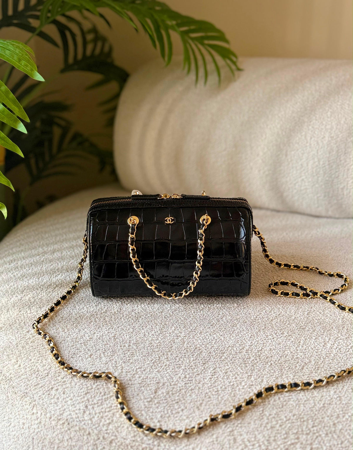 Chanel Crocodile-Embossed Calfskin Clutch with Chain - 5