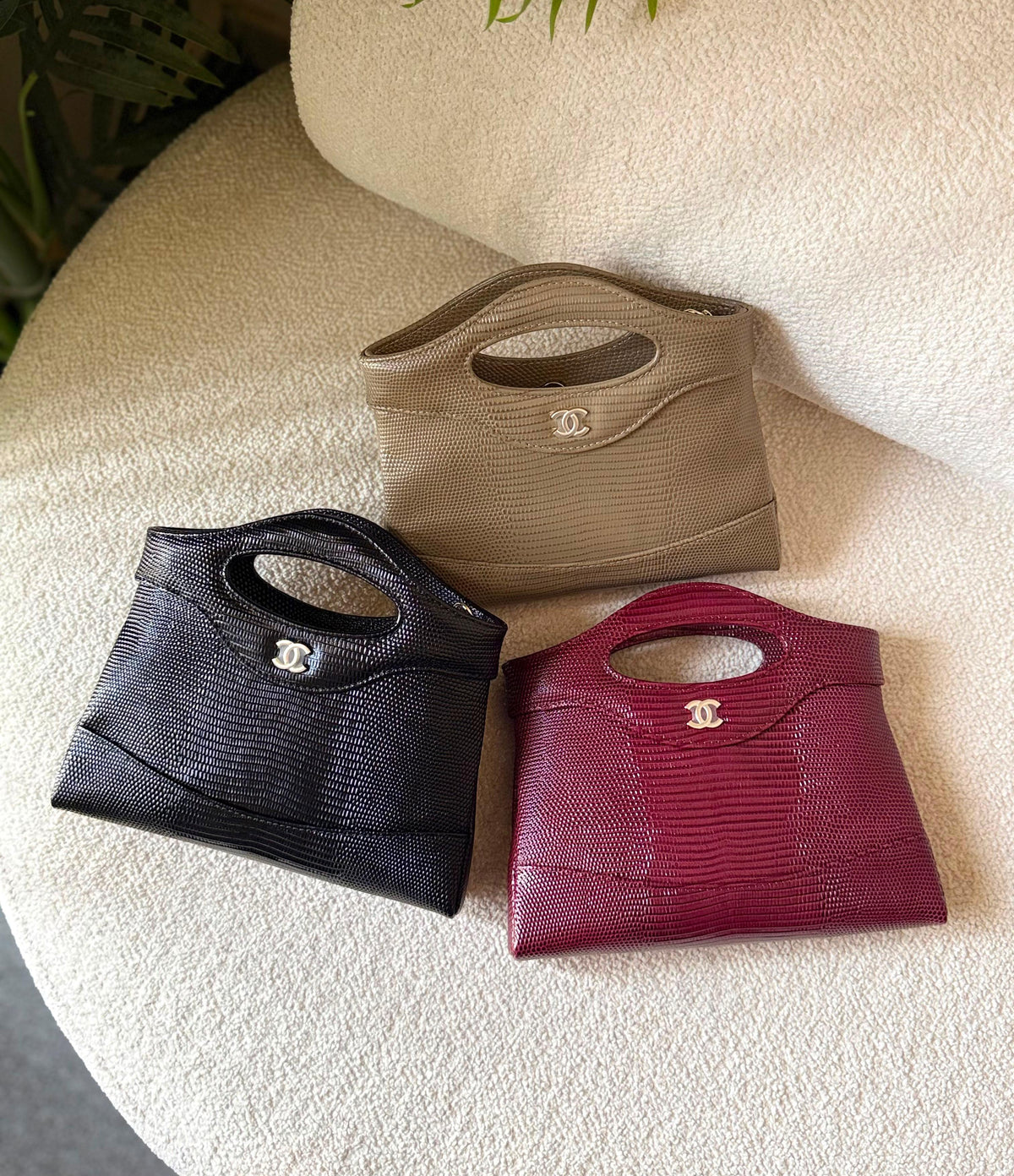 Chanel 31 Mini Clutch with Chain - 4