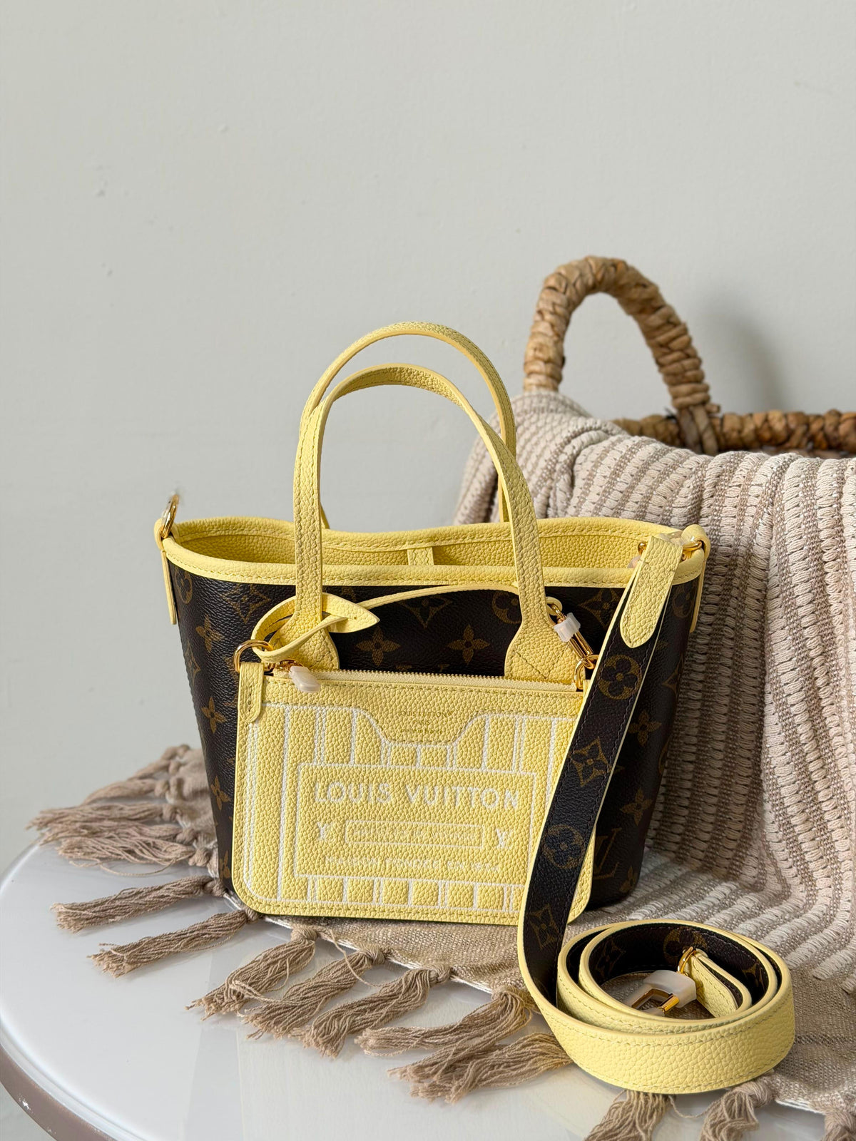 Louis Vuitton Neverfull Bandoulière Inside Out BB Bag - 12