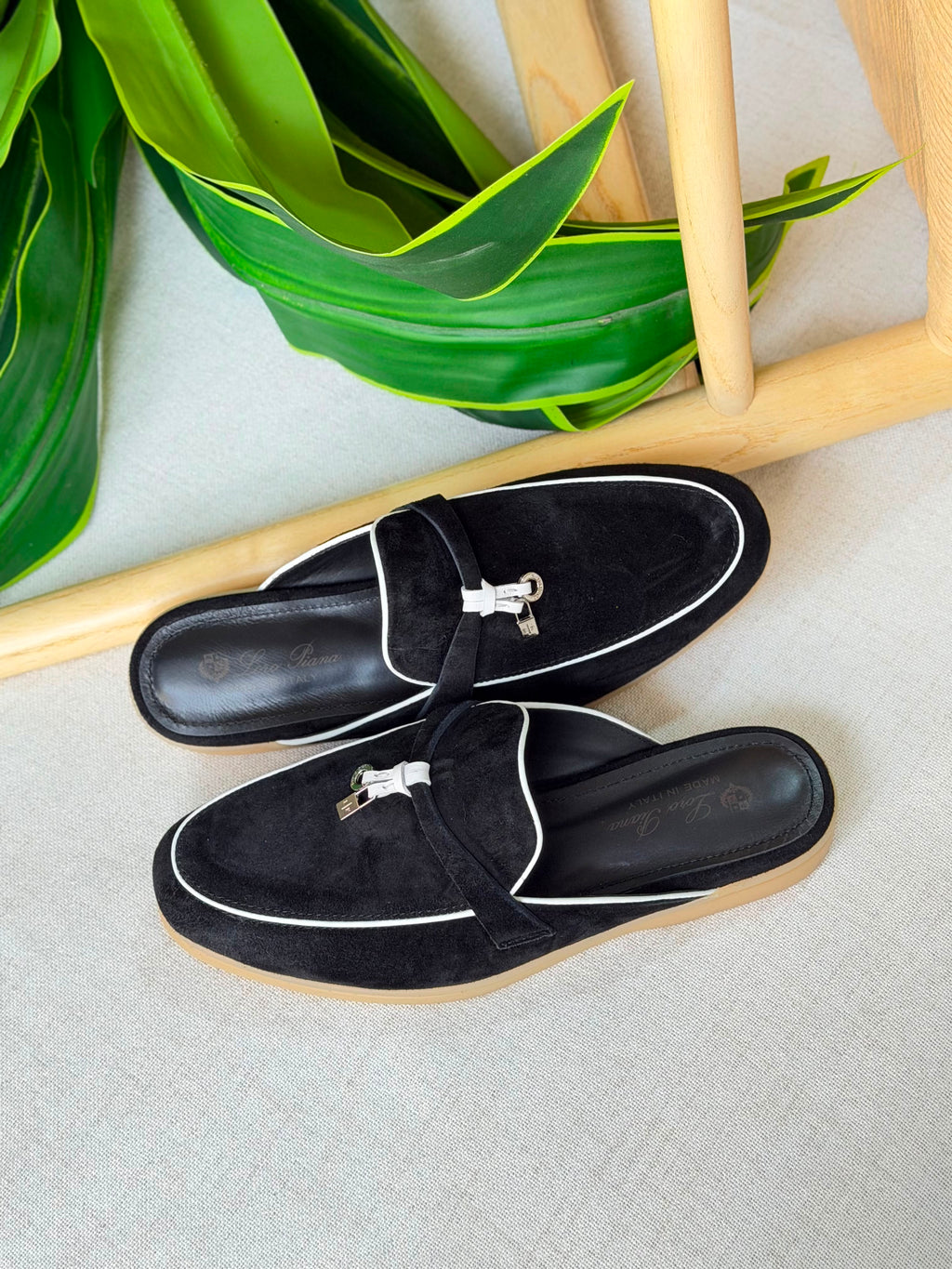 Loro Piana Summer Charms Walk Loafer - 9