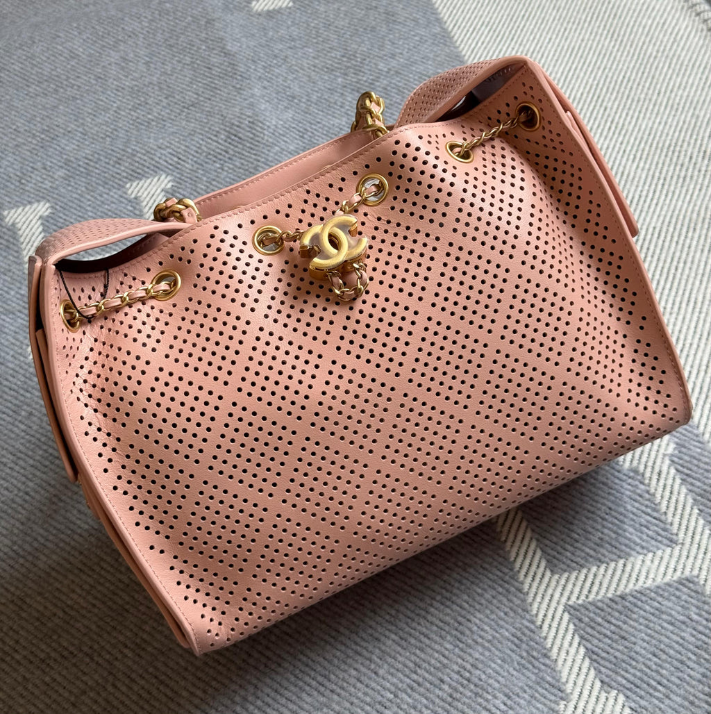 Chanel 25 Handbag Spring–Summer 2026 Collection (25 CM)