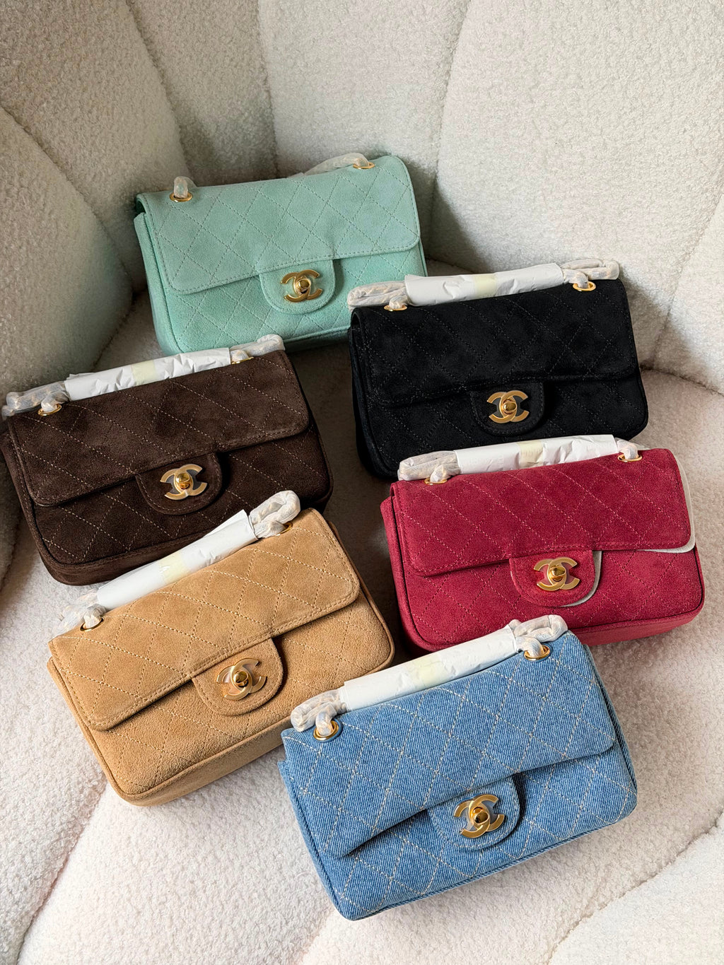 Chanel Souplissimo Maxi Flap Bag (19 Cm)