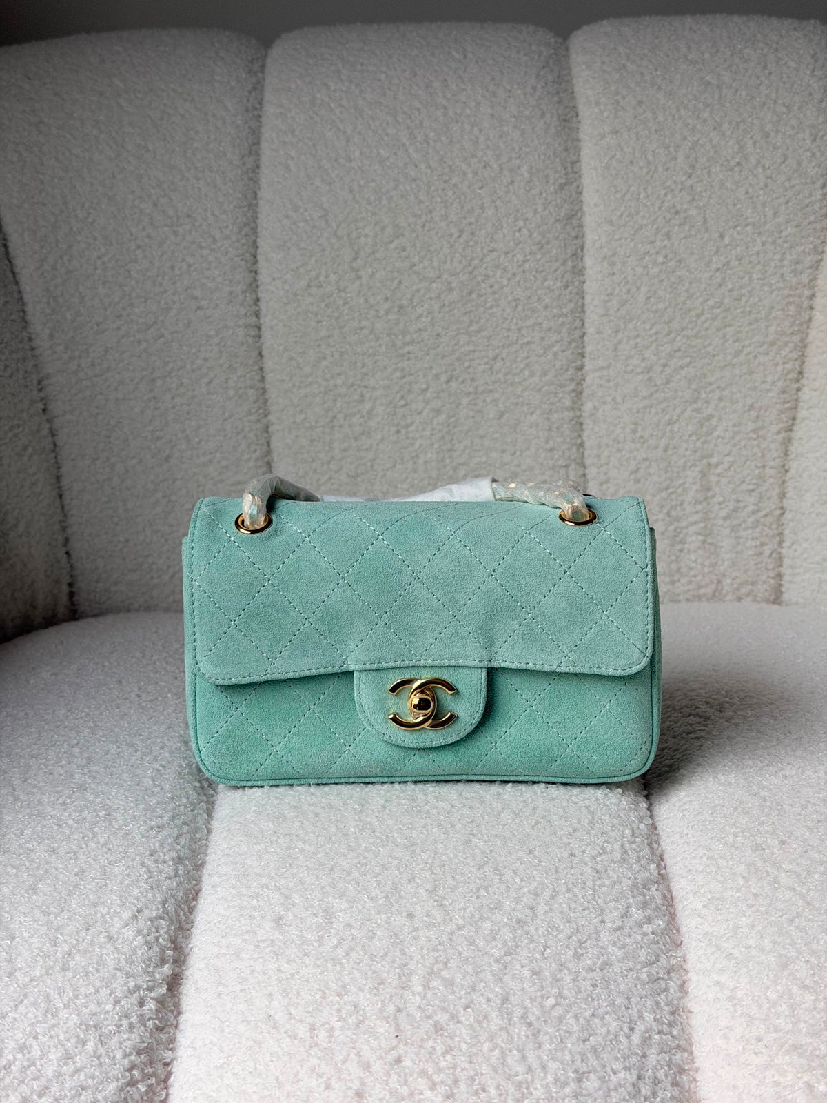 Chanel Souplissimo Maxi Flap Bag (19 Cm) - 12