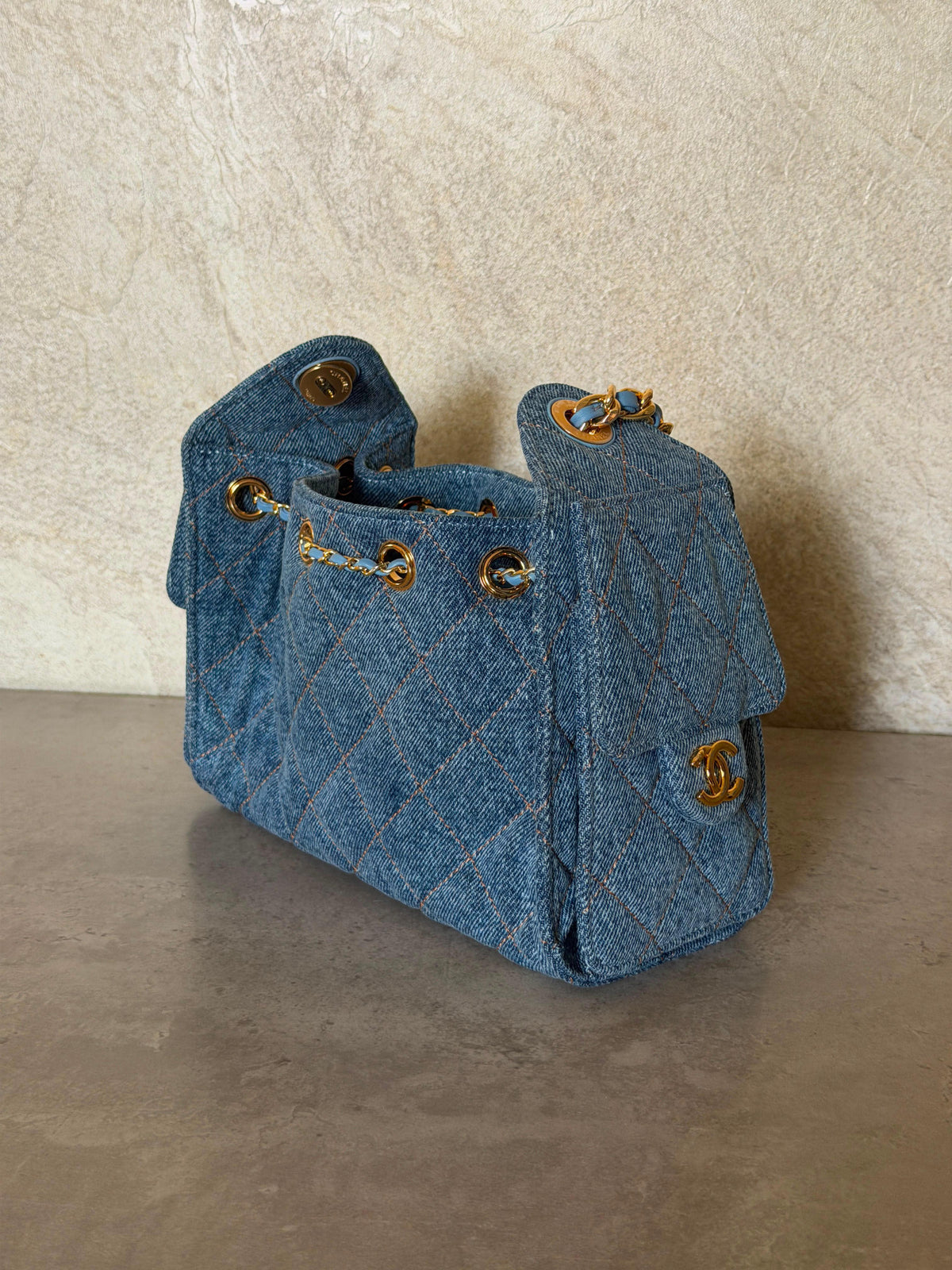 Chanel 25 Mini Handbag in Washed Denim & Gold Tone Metal - 2