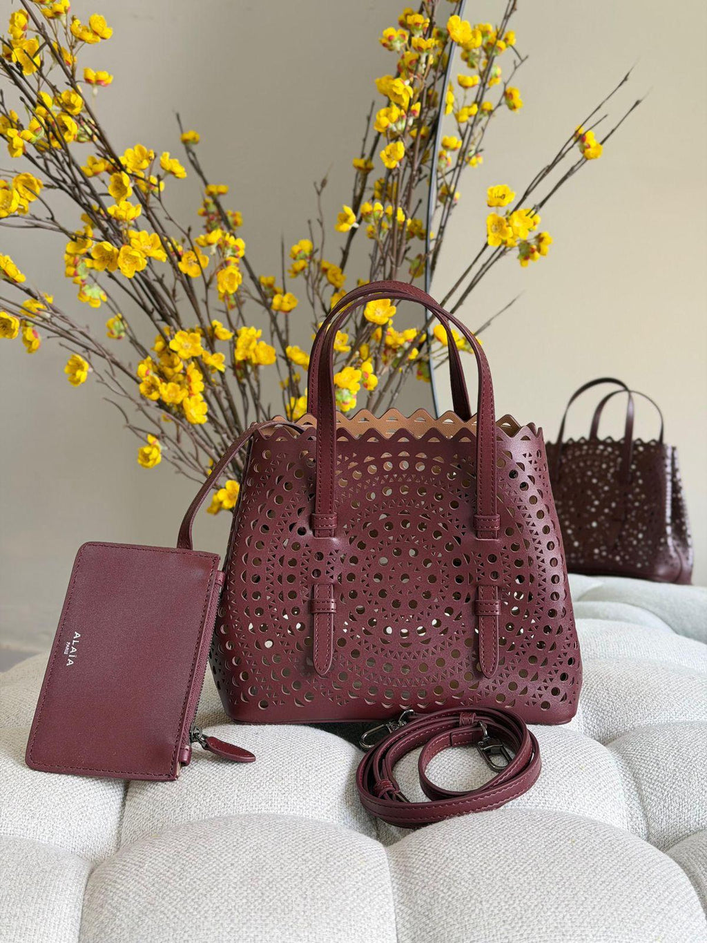 Alaia Mina 25 Bag - 11