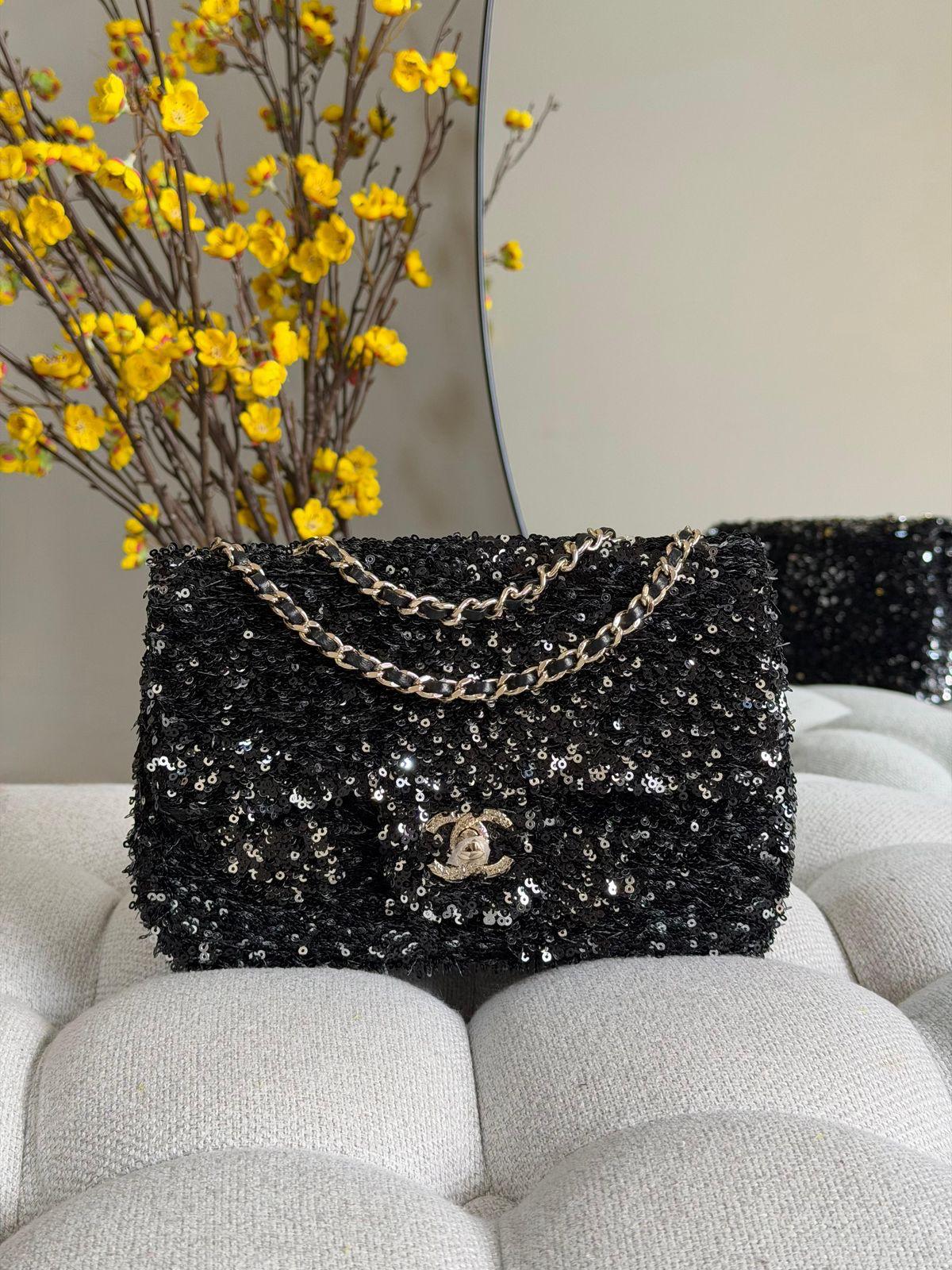 Chanel Classic Flap Bag - 4