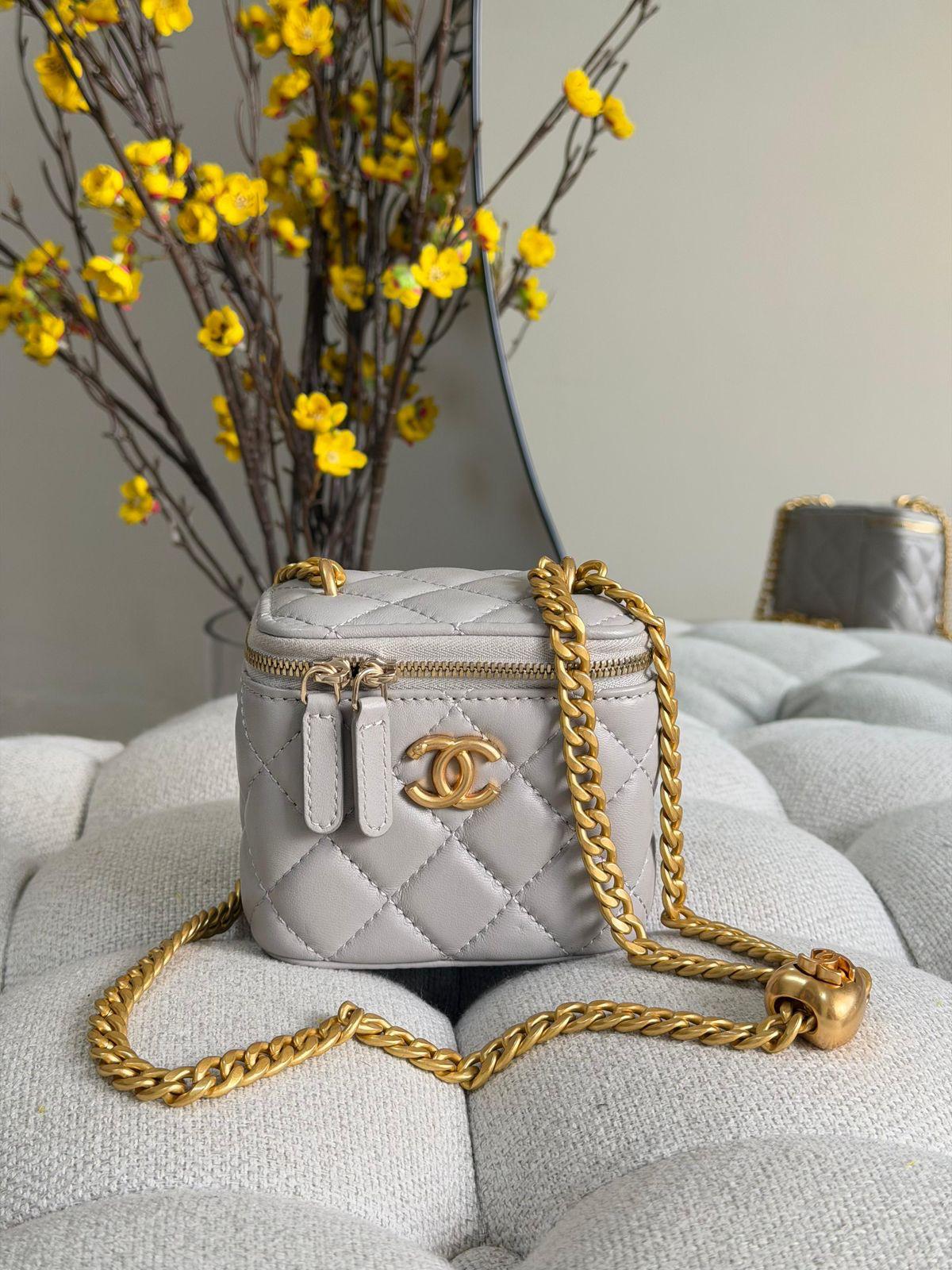 Chanel Quilted Lambskin Pearl Crush Mini Vanity Case - 15