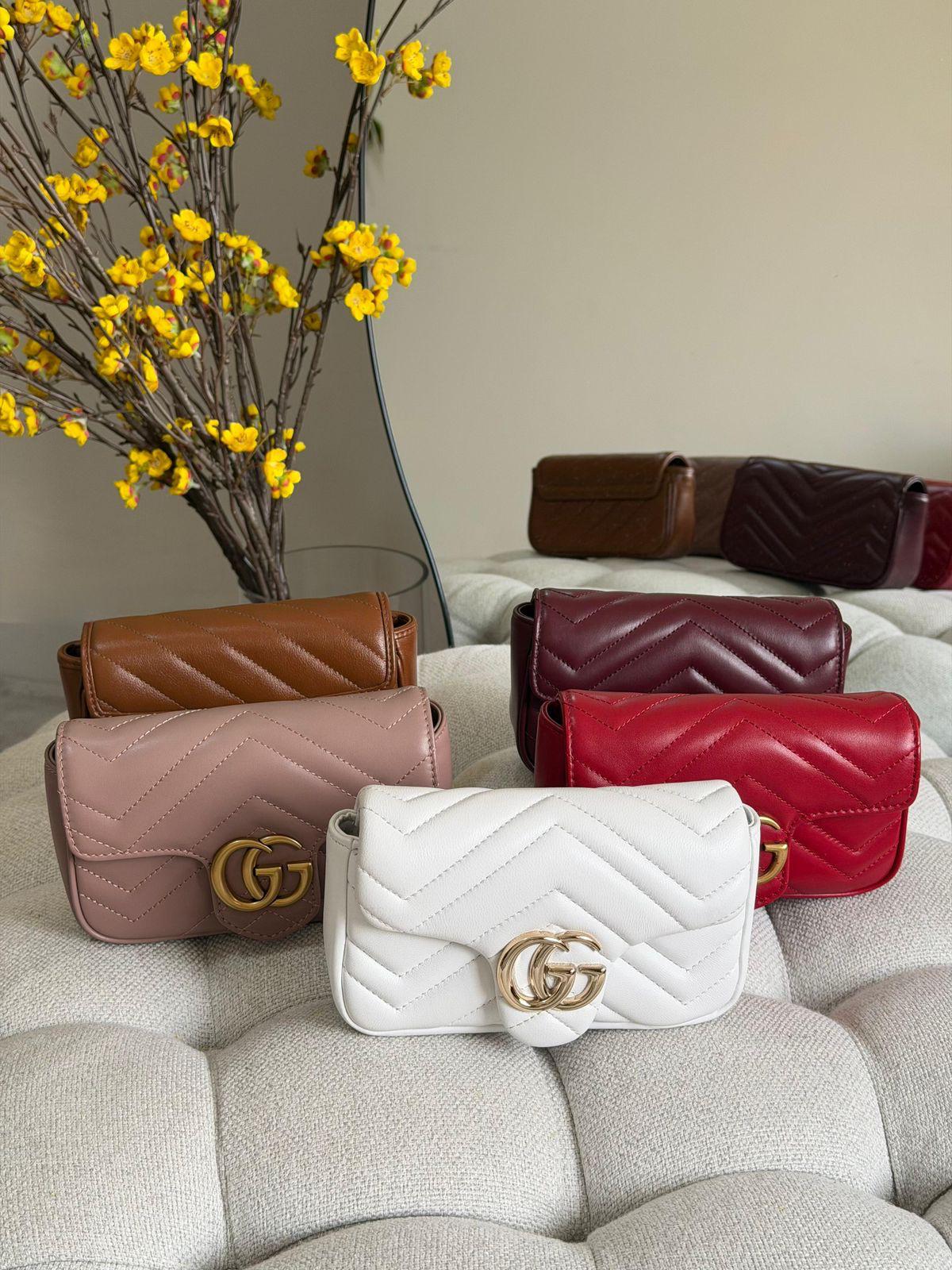 Gucci Super Mini GG Marmont Bag