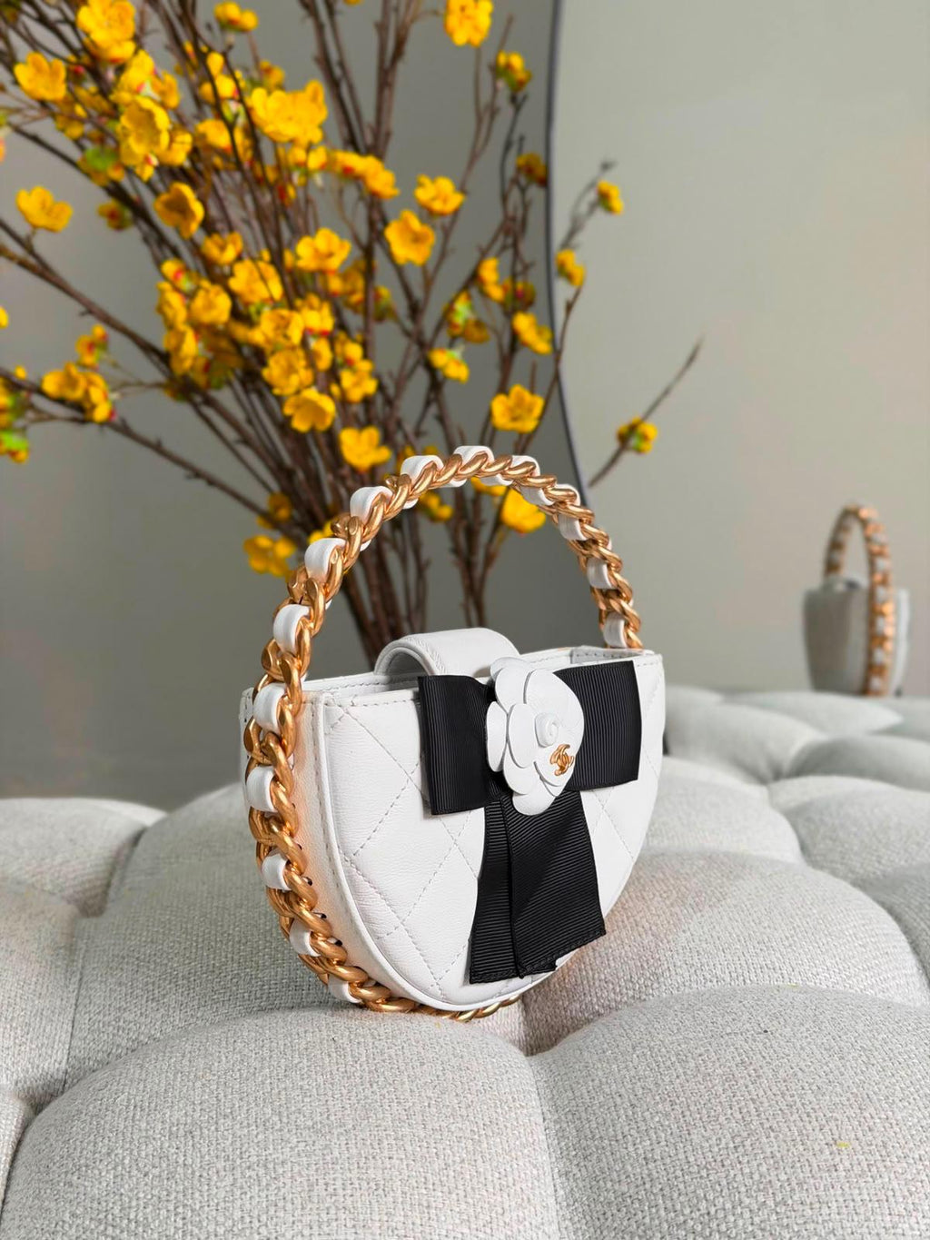 Chanel Round Camellia Hula Hoop Clutch - 2
