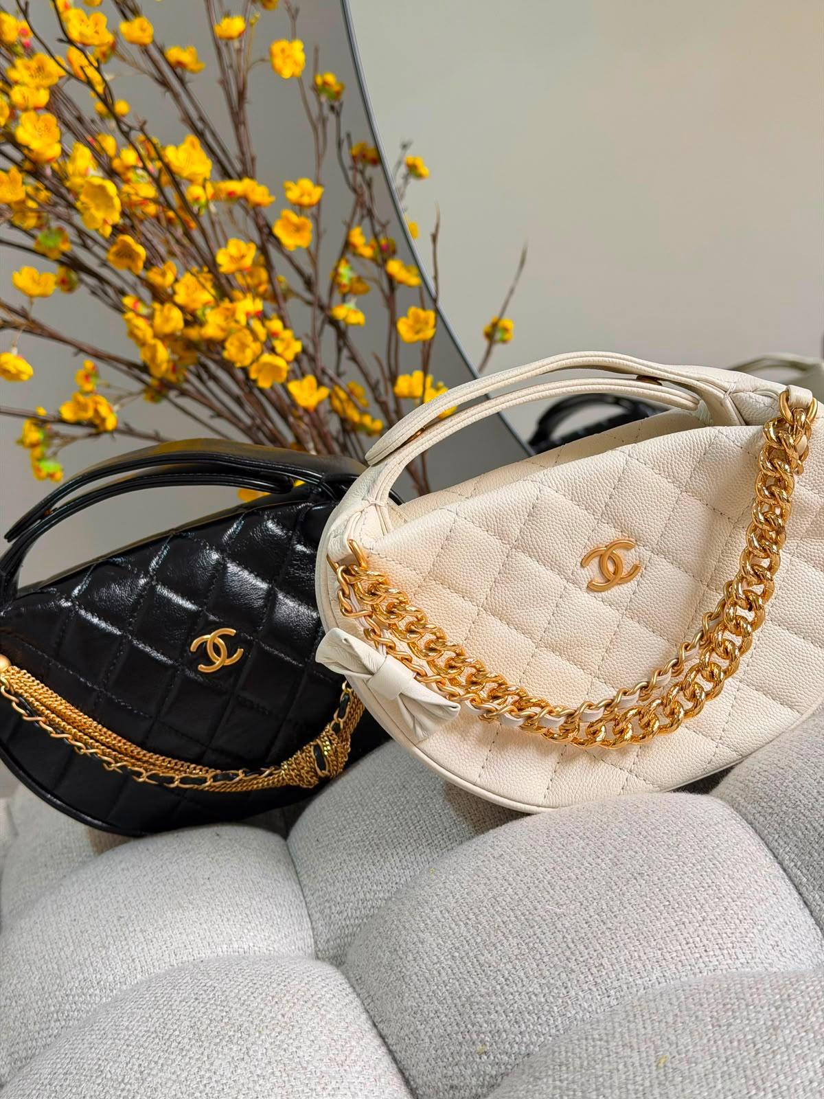 Chanel Double Chain Bow Pouch Quilted Caviar Mini Hobo Bag