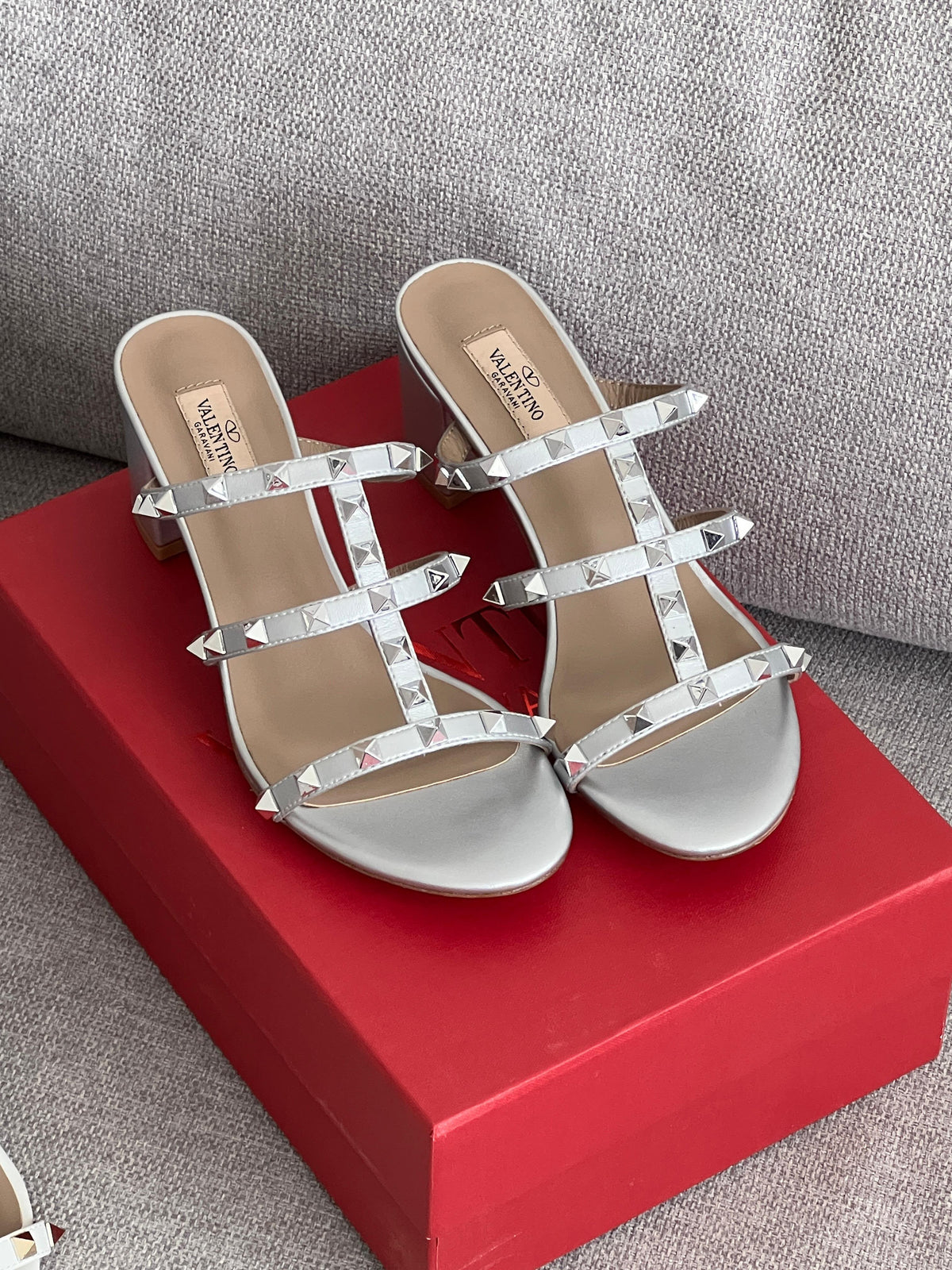 Valentino Garavani Rockstud Sandals - 4