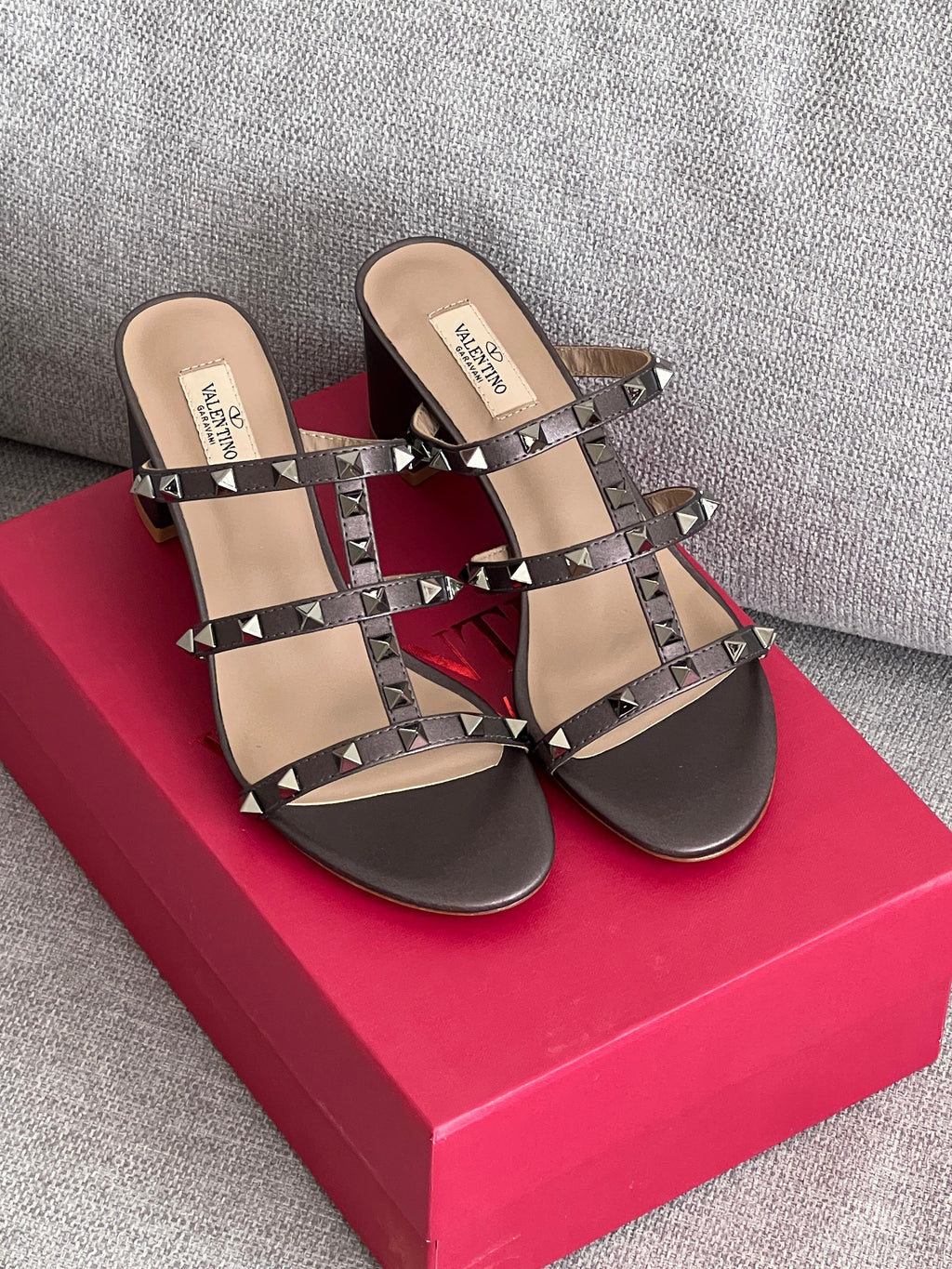 Valentino Garavani Rockstud Sandals - 6