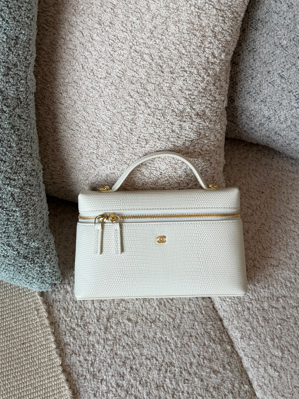 Chanel Lizard-Embossed Calfskin Top Handle Vanity Case with Chain - 2