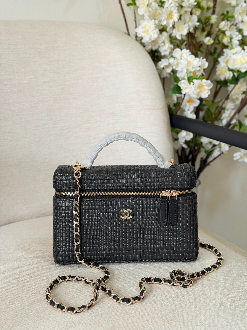 Chanel Caviar Quilted Trendy Handle Slim Vanity